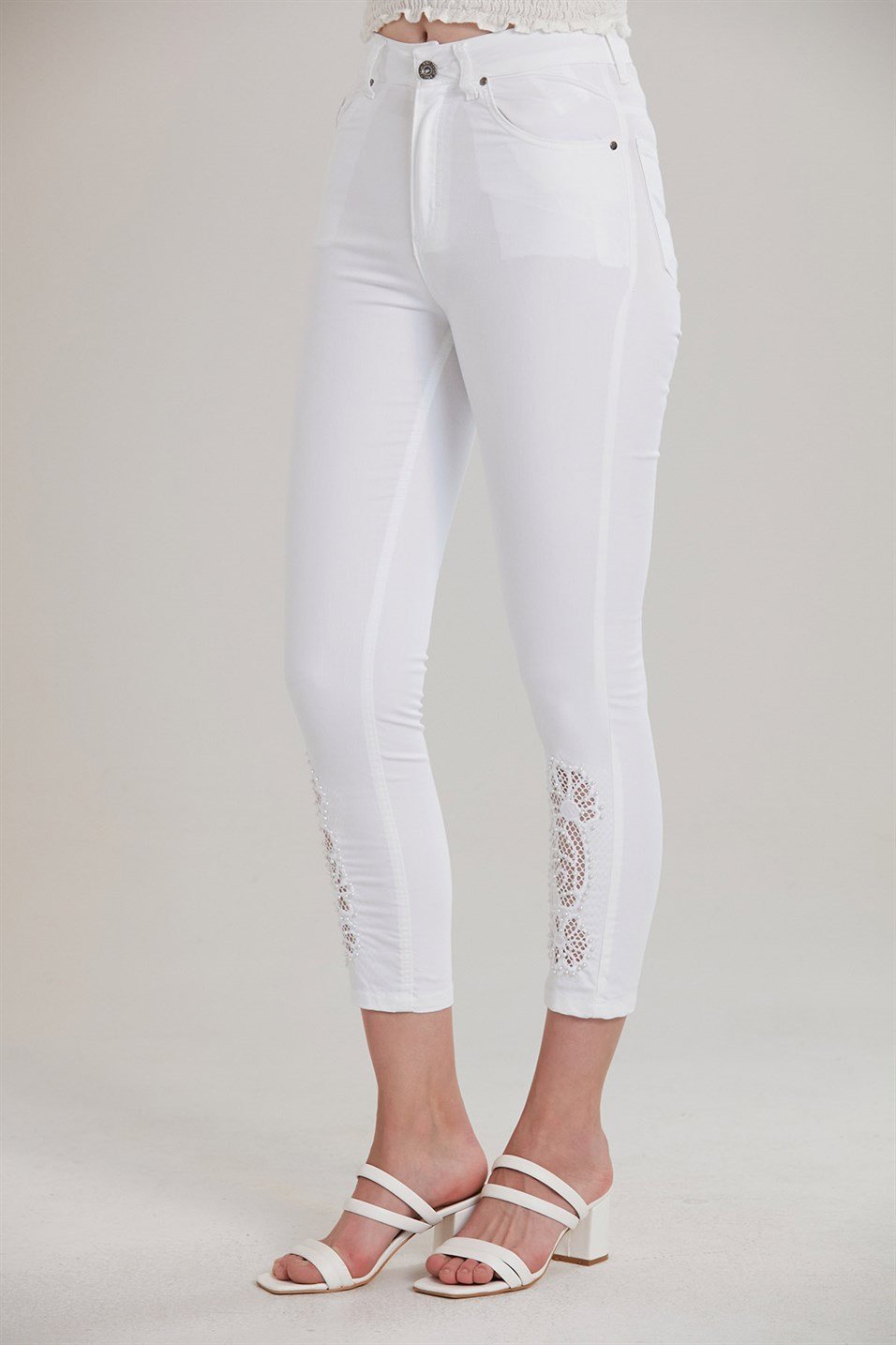 RMG Paçası Detaylı Beyaz Pamuk Pantolon