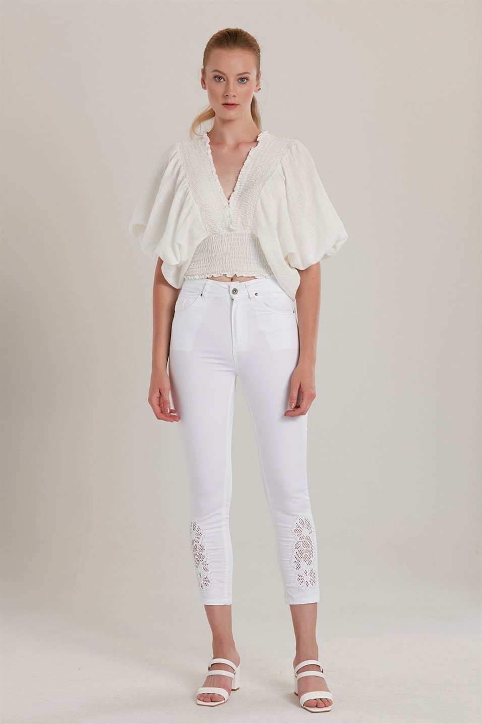 RMG Paçası Detaylı Beyaz Pamuk Pantolon