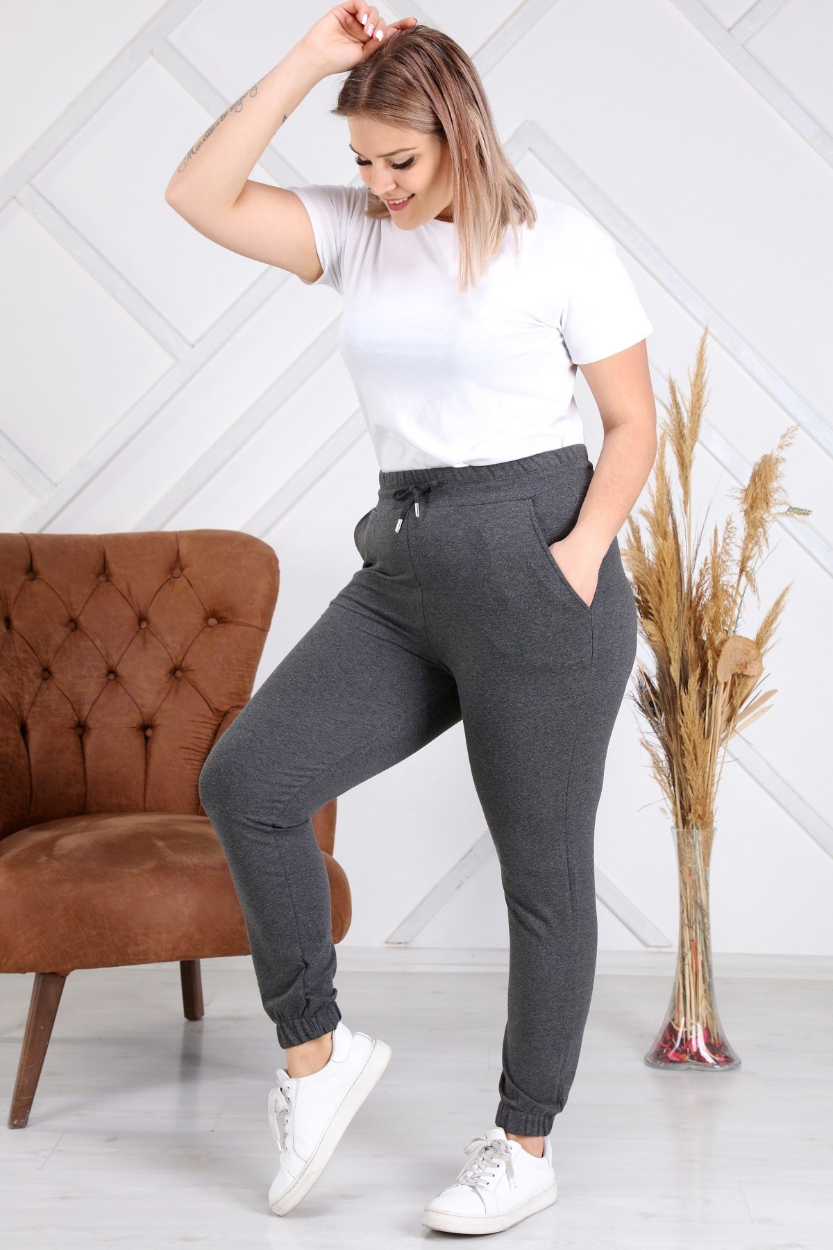 Rmg Paçası Lastikli Büyük Beden Füme Eşofman