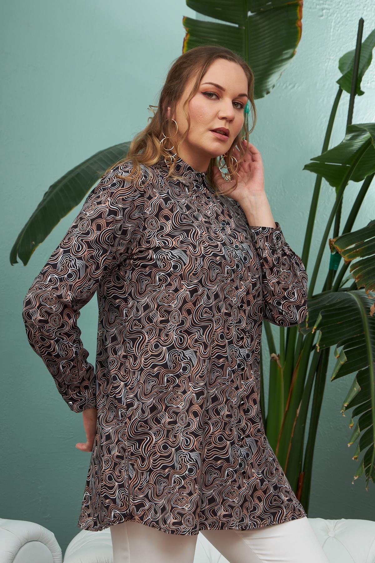 Rmg Su Yolu Desenli Büyük Beden Siyah Gömlek