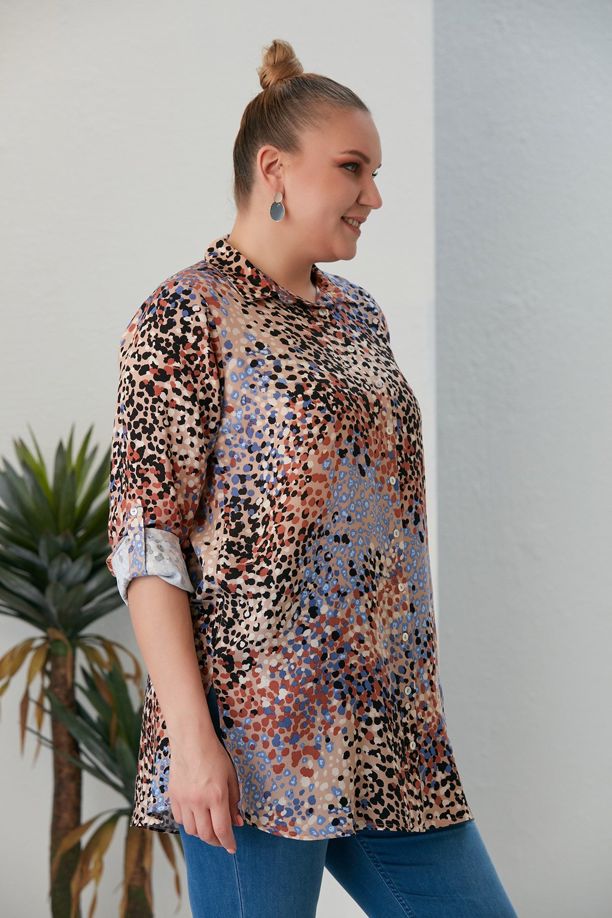Rmg Taş Desenli Büyük Beden Vizon Gömlek