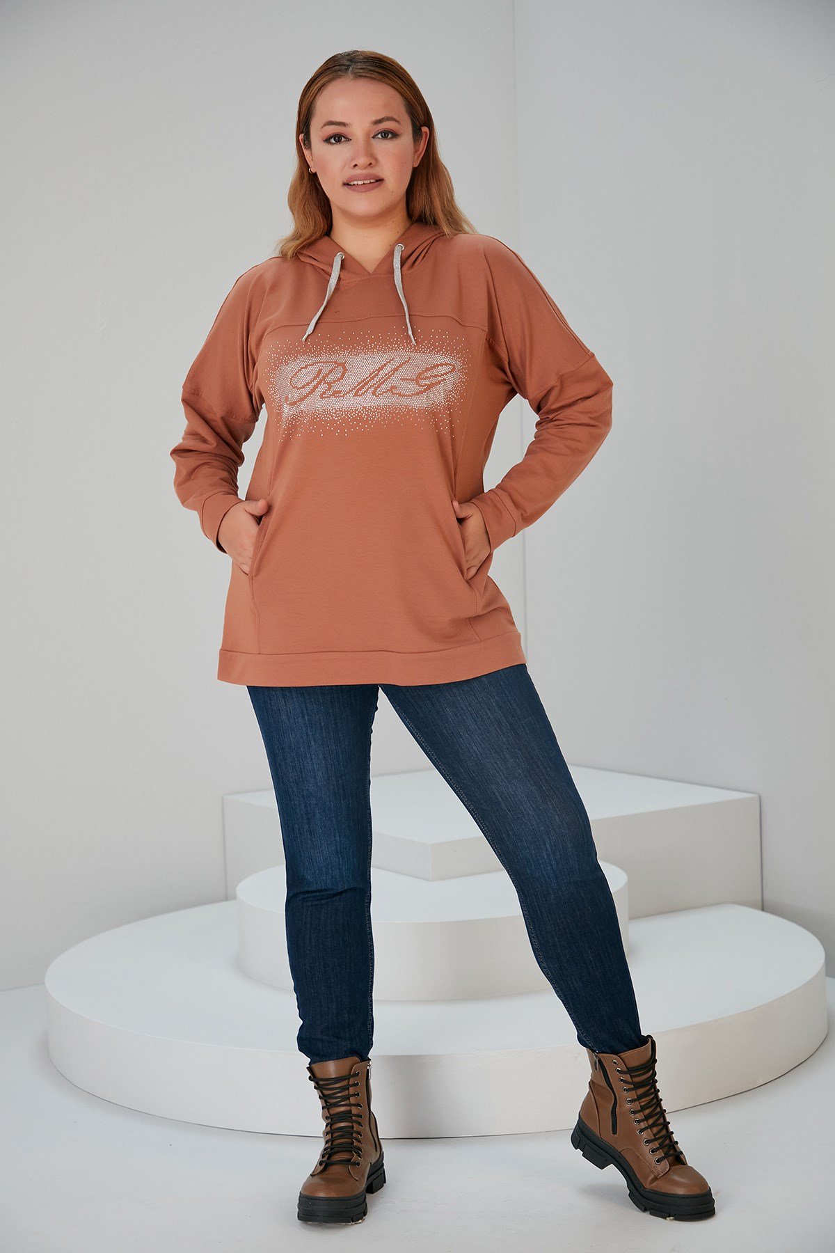 Rmg Taş İşlemeli Büyük Beden Camel Sweatshirt