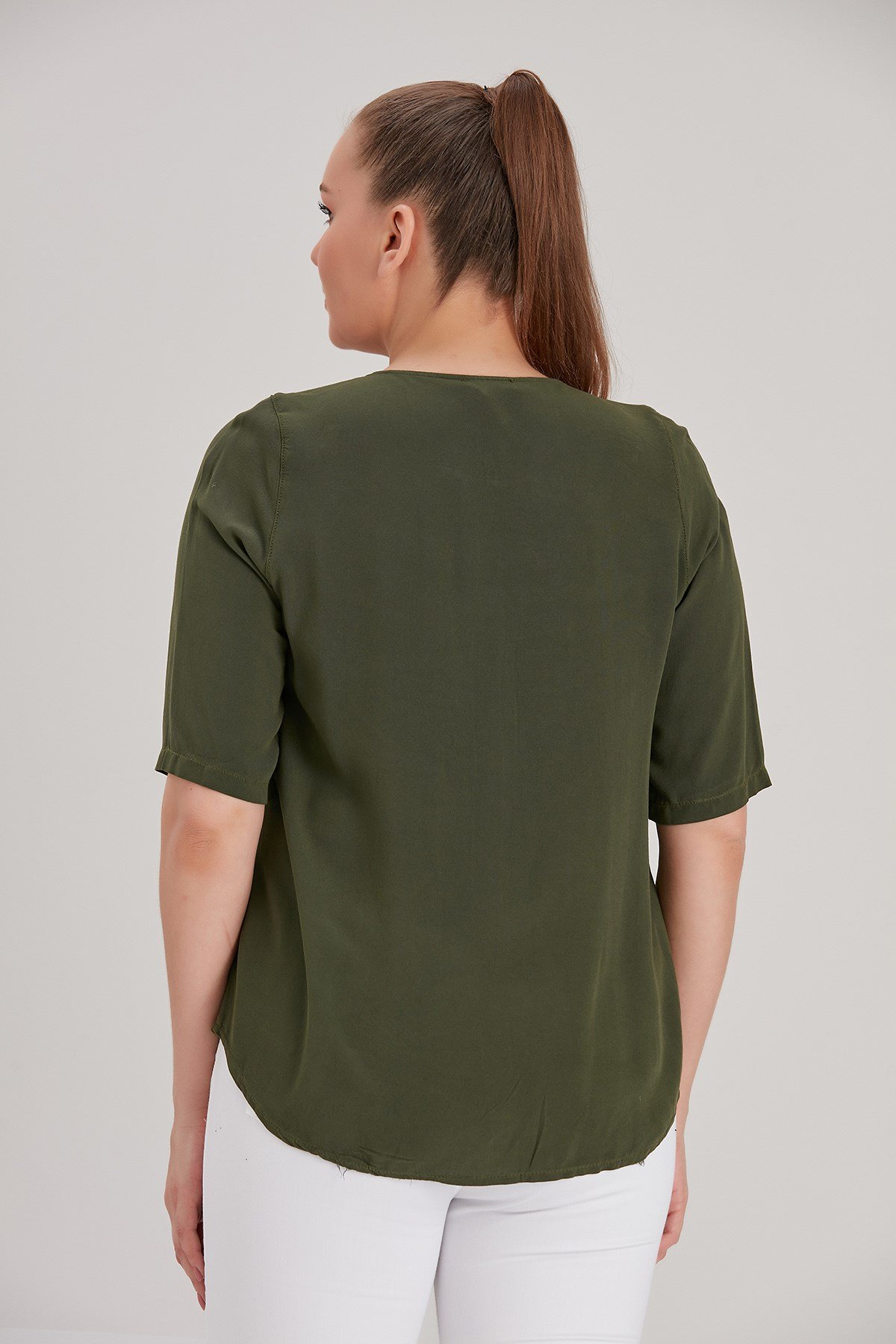 Rmg Taş İşlemeli Hakim Yaka Büyük Beden Haki Gömlek