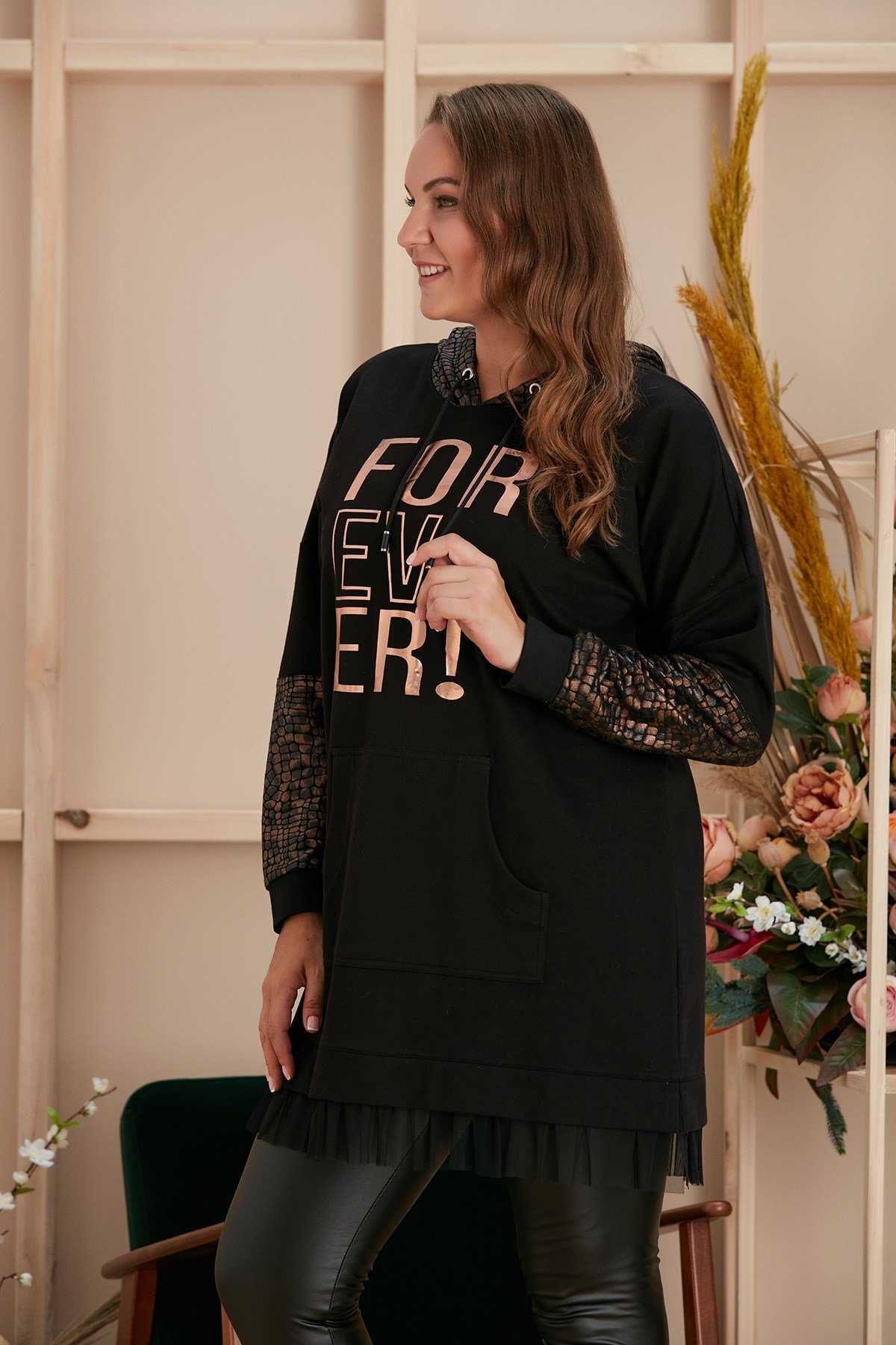 Rmg Varak Baskılı Kol Detaylı Büyük Beden Siyah Sweatshirt