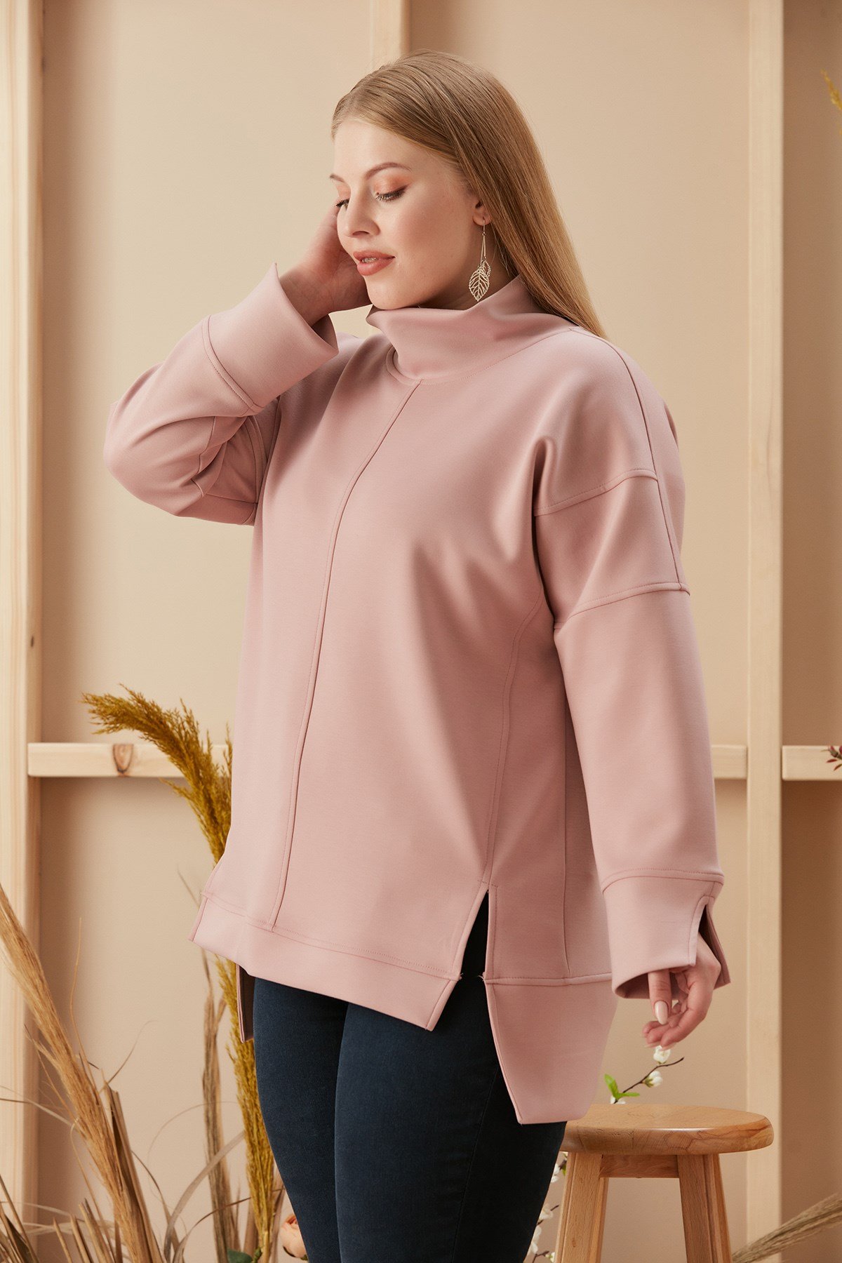 Rmg Yırtmaç Detaylı Boğazlı Gül Büyük Beden Sweatshirt