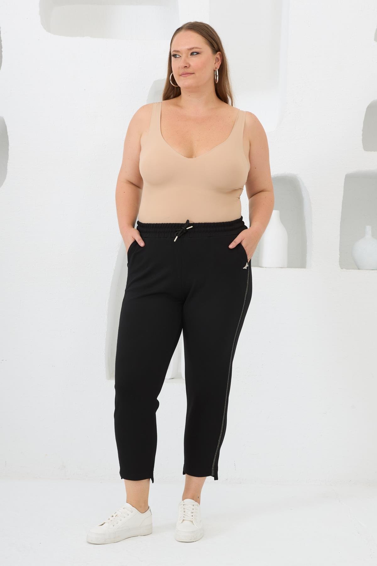 ŞERİT TAŞLI PANTOLON   44-50