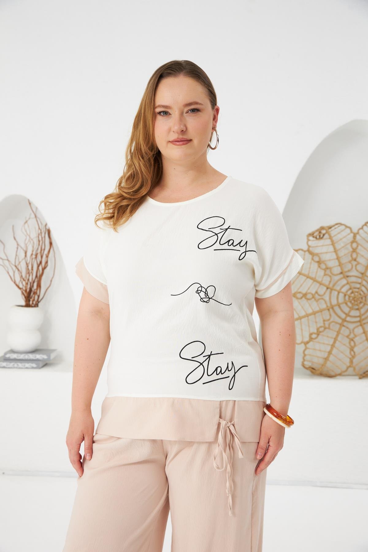 Stay Yazılı Büyük Beden Bluz-Pantolon Takım Krem