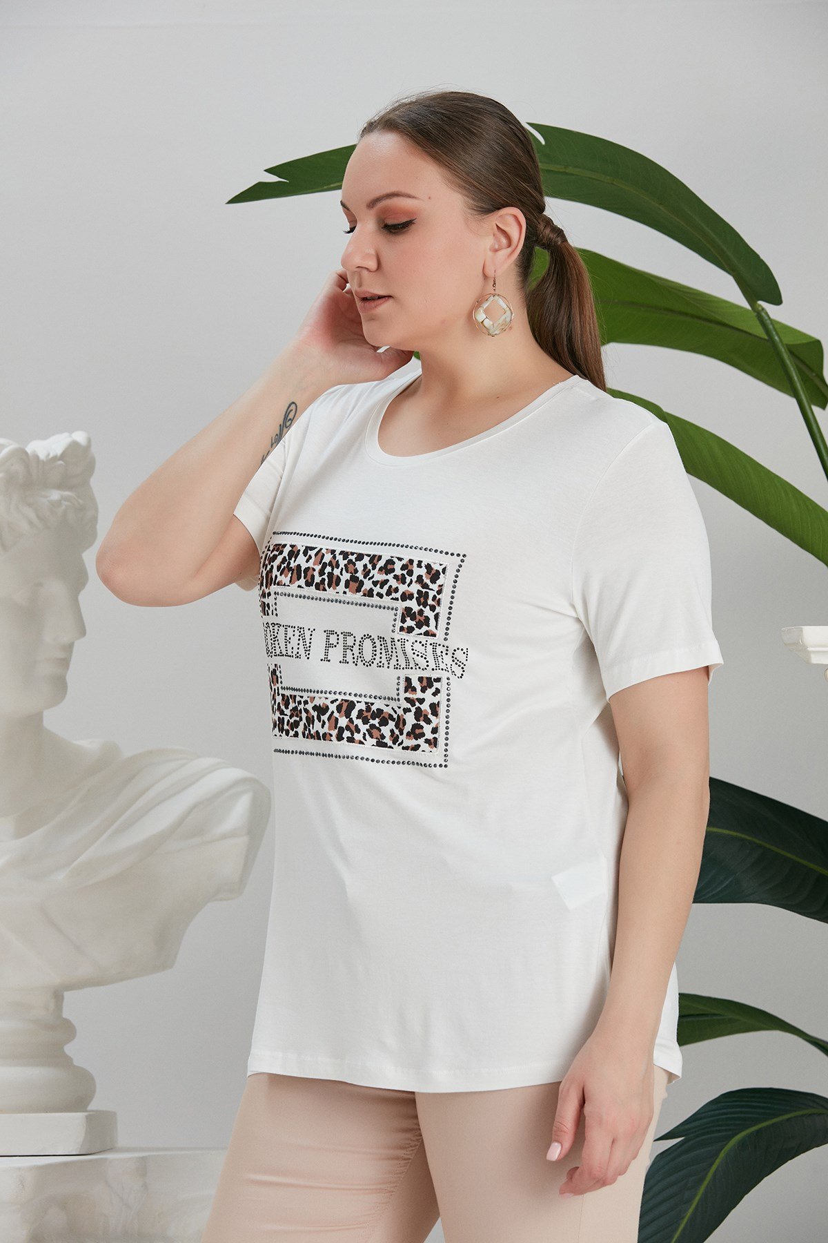 T-SHIRT  44-50