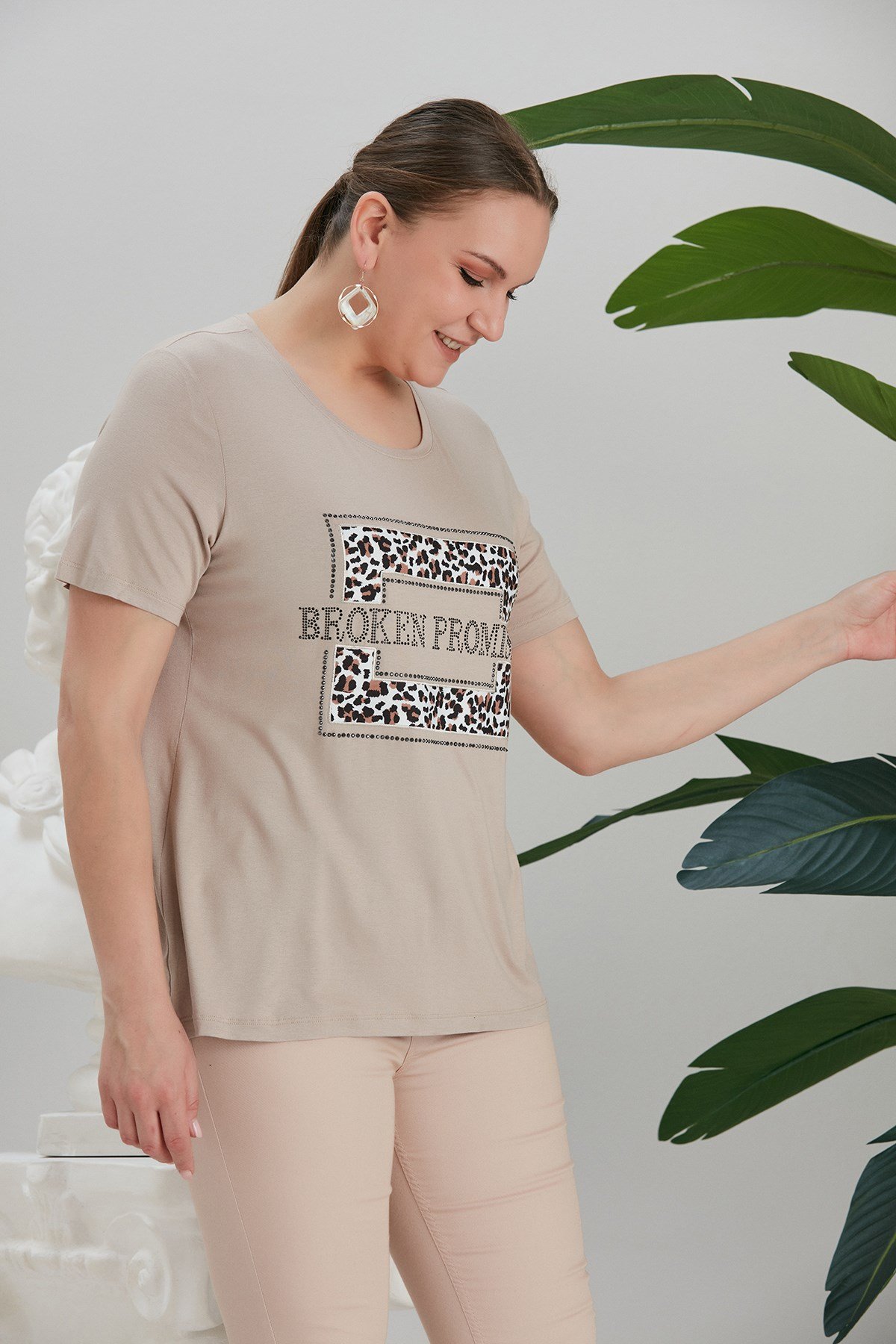 T-SHIRT  44-50