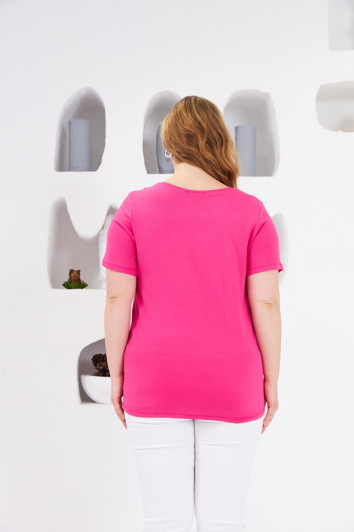 Taş İşlemeli Bisiklet Yaka Büyük Beden Tişört Fuşya