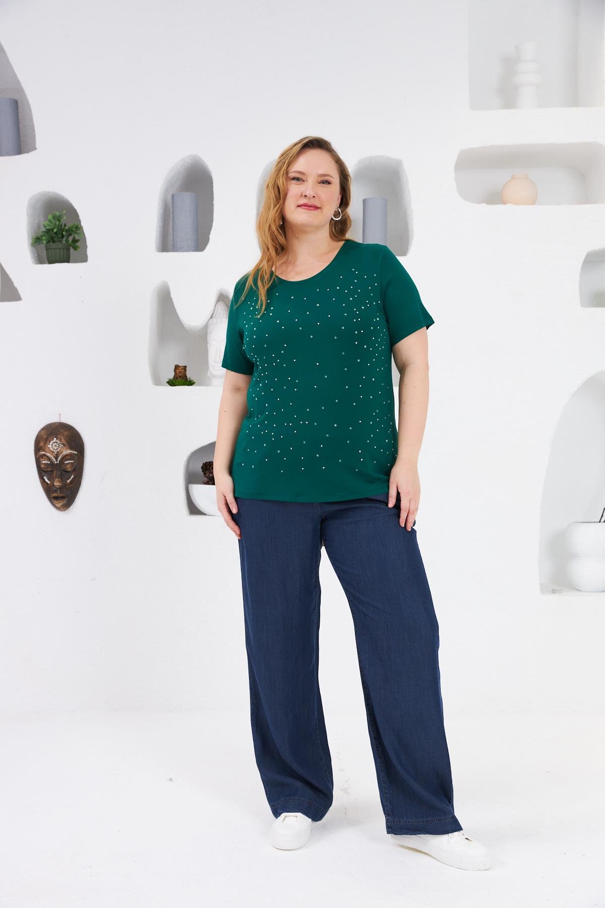 Taş İşlemeli Bisiklet Yaka Büyük Beden Tişört Zümrüt