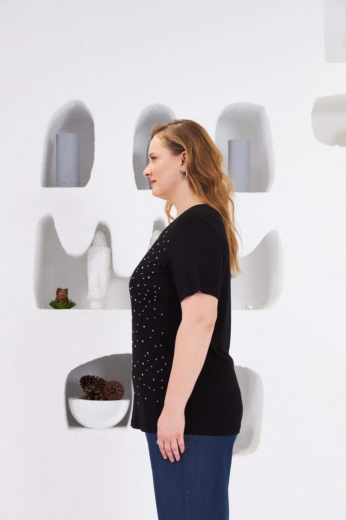 Taş İşlemeli Bisiklet Yaka Büyük Beden Tişört Siyah