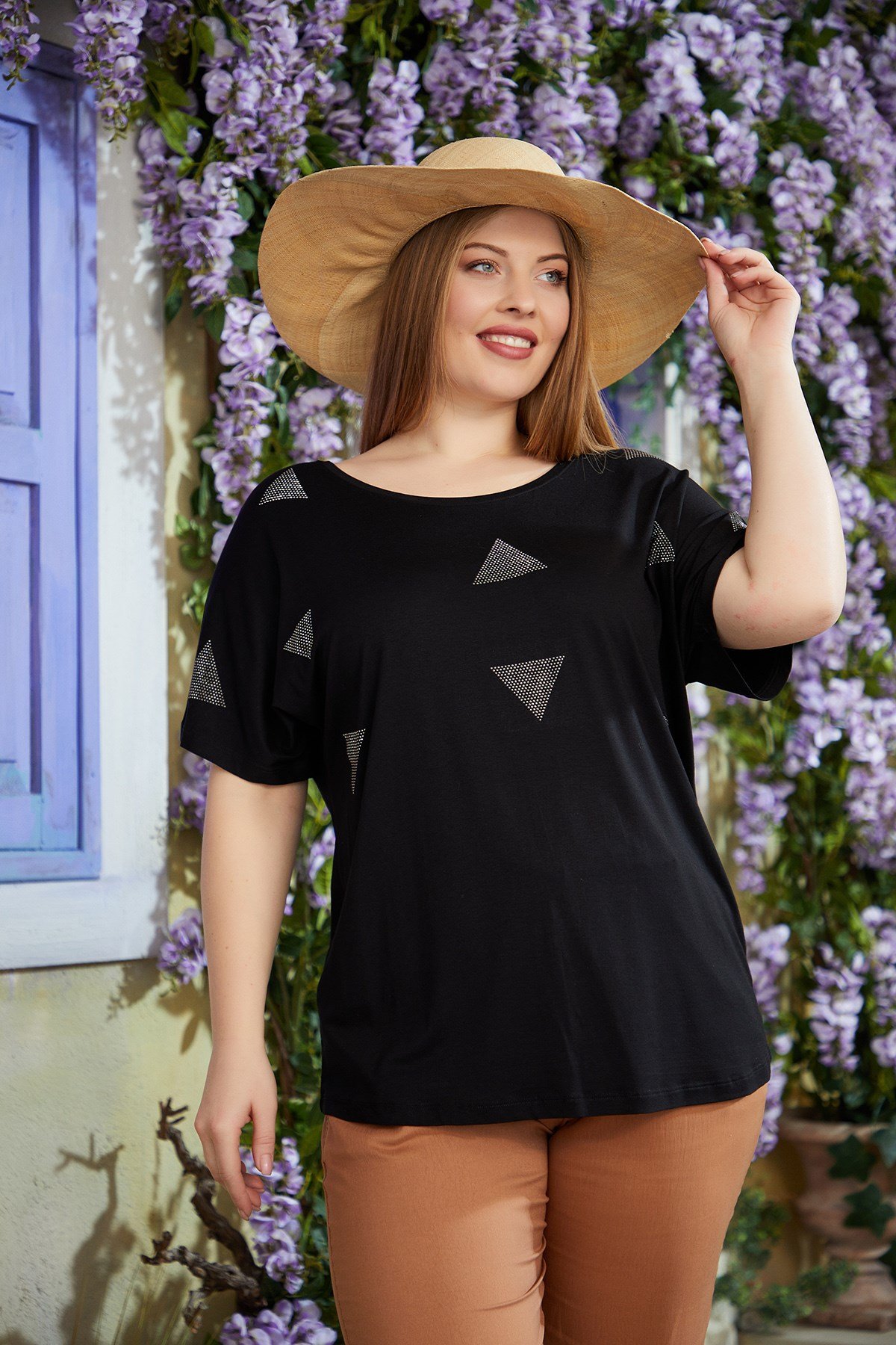 TAŞLI T-SHIRT  44-50
