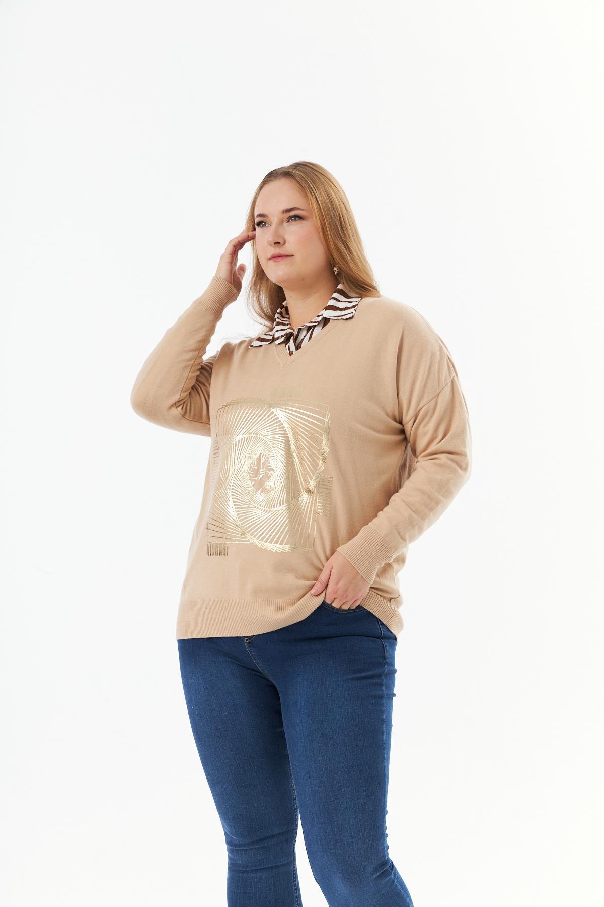 V YAKA BASKILI TRİKO  1-2