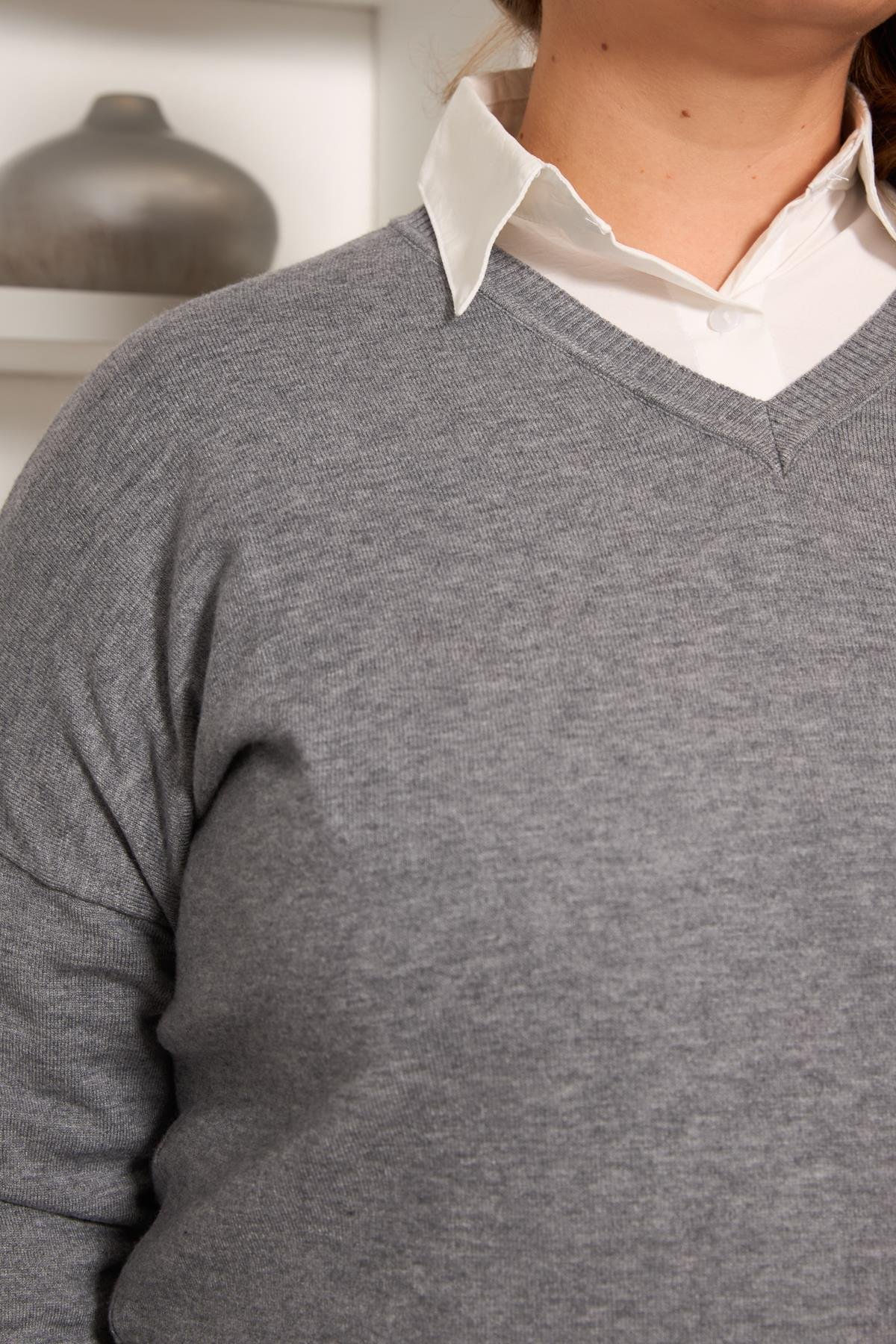 V YAKA TRİKO KAZAK 1-2