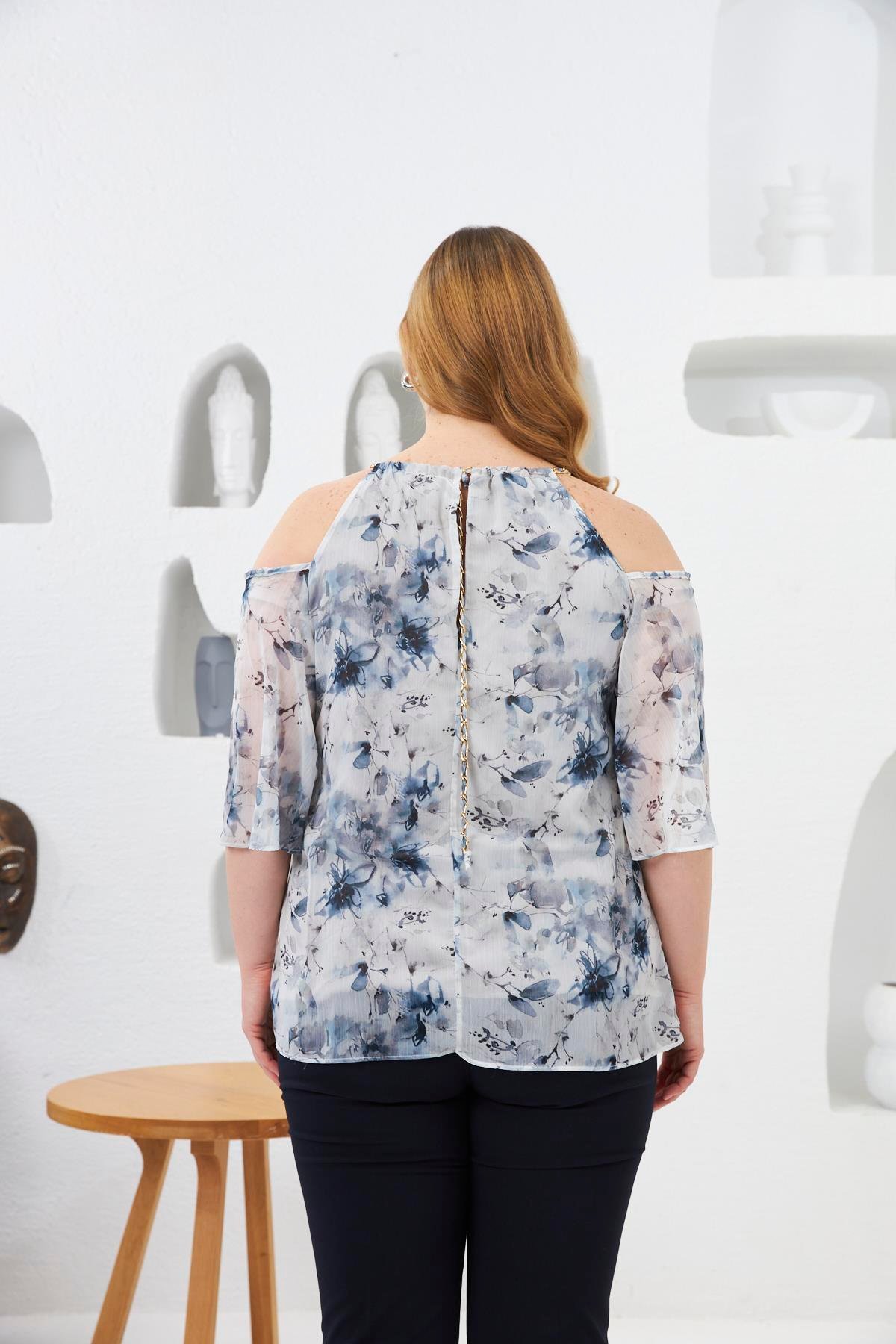 Yaka Zincirli Astarlı Büyük Beden Bluz Ekru