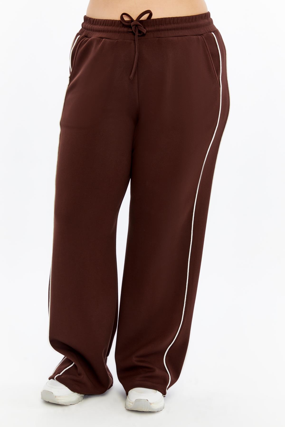 Yanları Çift Şeritli Beli Lastikli Büyük Beden Eşofman Altı Kahve