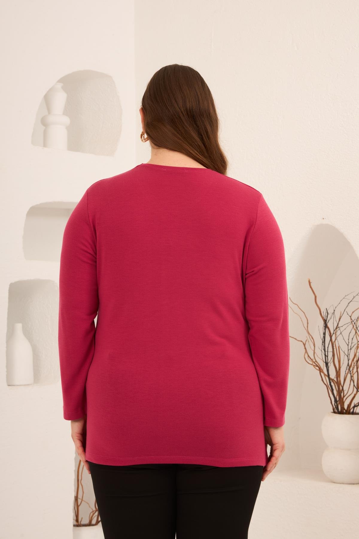 Yırtmaç Detaylı Bisiklet Yaka Kadın Büyük Beden Basic Triko Fuşya - RMG
