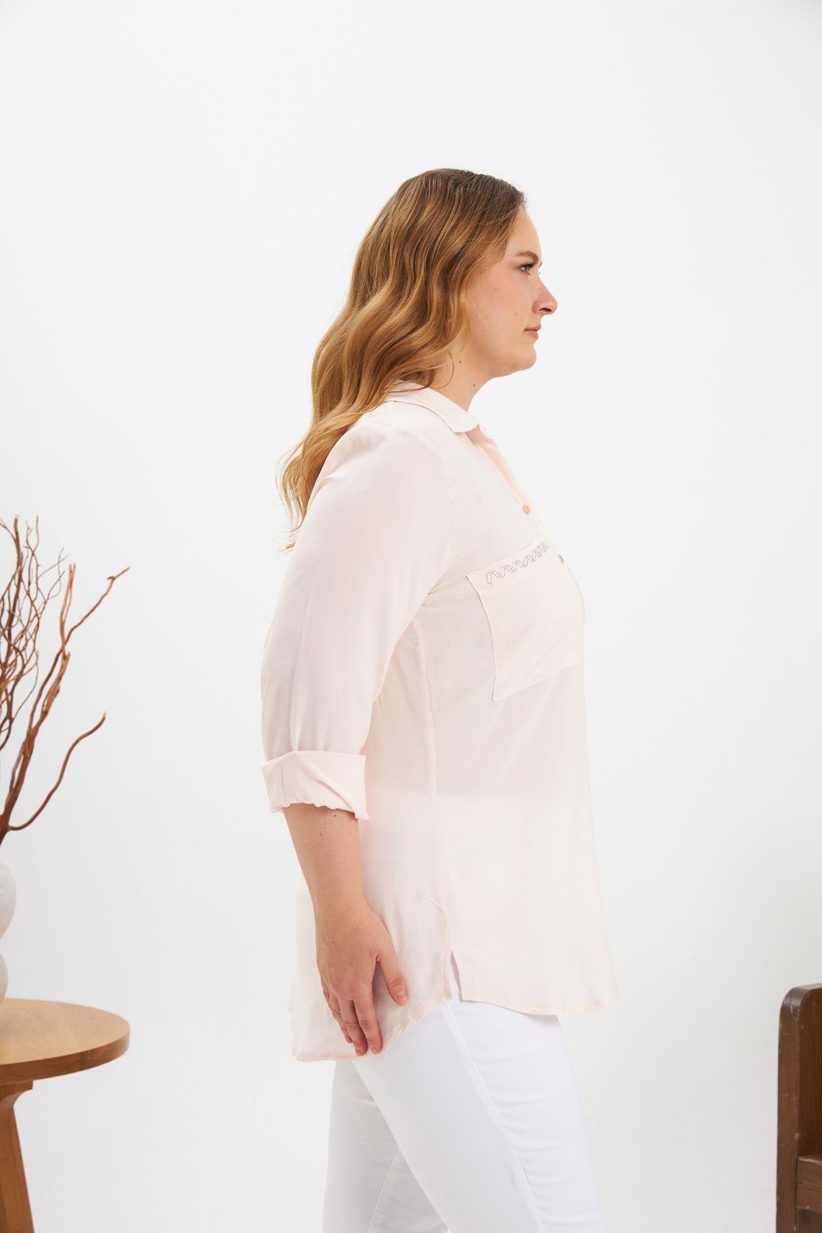 Zincir Nakış Detay Büyük Beden Gömlek Krem