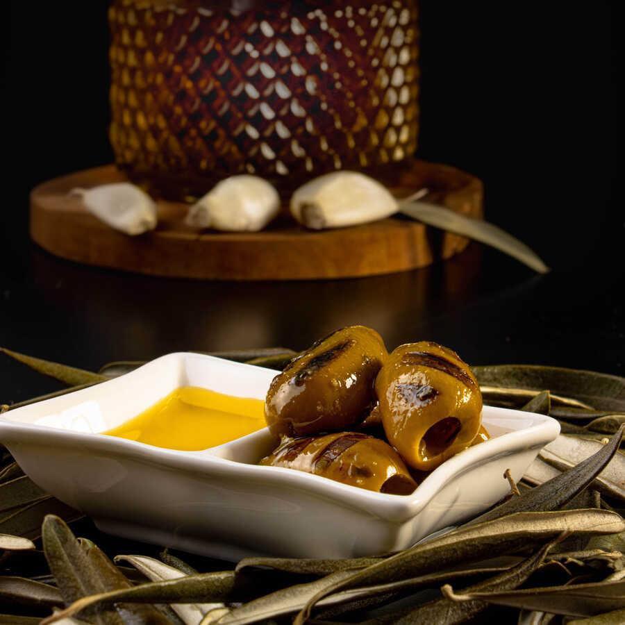 The Mill  Izgara Zeytin 280 gr Cam Kavanoz -Baharat ve Sarımsak İçerikli 