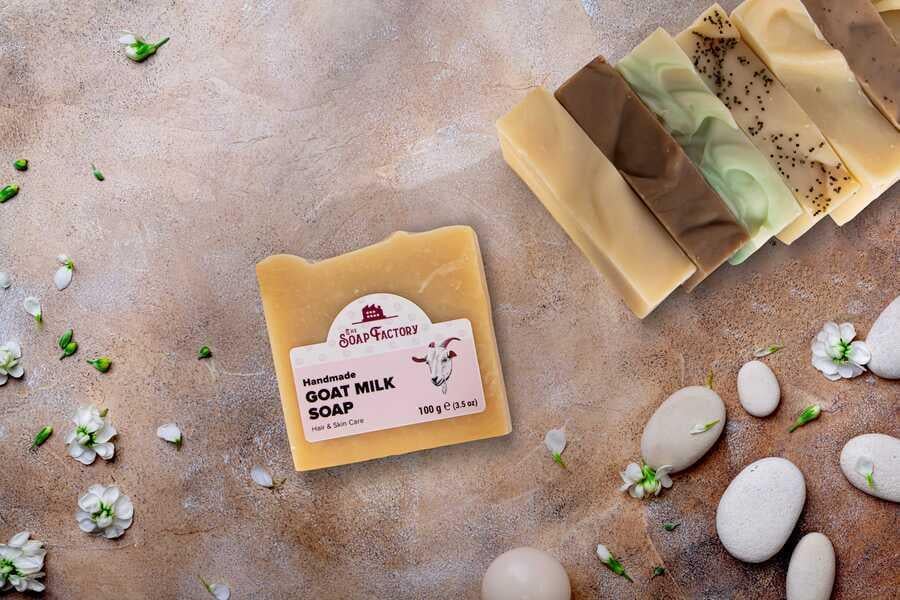 The Soap Factory İpek Seri El Yapımı Keçi Sütü Sabunu 100 g x 3 Adet (Toplam 300 g) 