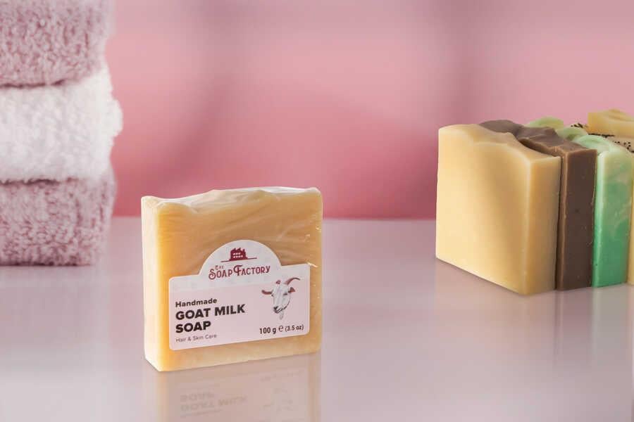The Soap Factory İpek Seri El Yapımı Keçi Sütü Sabunu 100 g x 3 Adet (Toplam 300 g) 