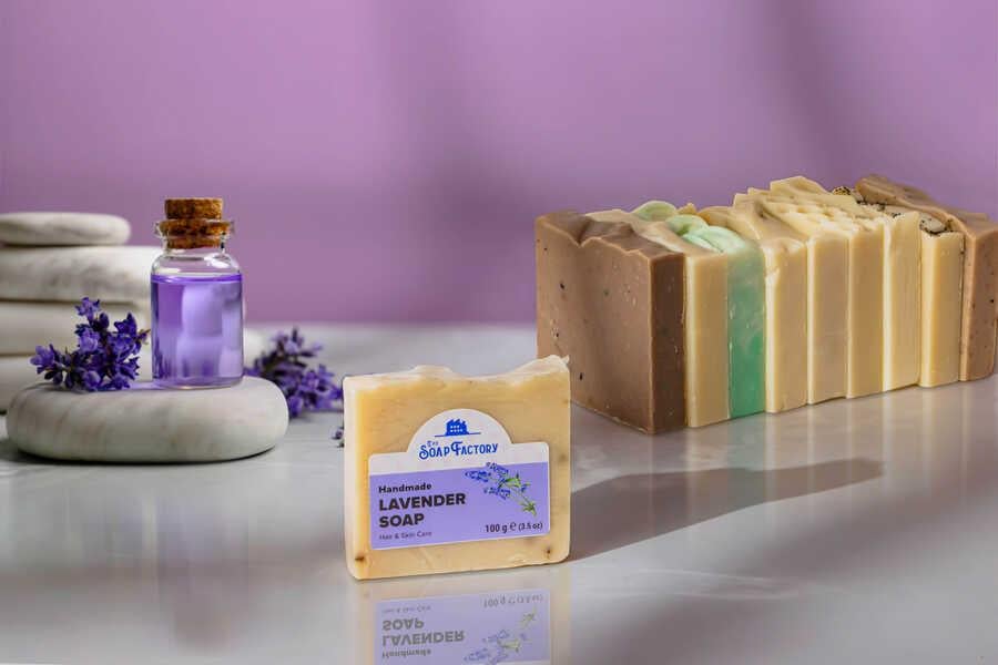 The Soap Factory İpek Seri El Yapımı Lavanta Sabunu 100 g x 3 Adet (Toplam 300 g) 