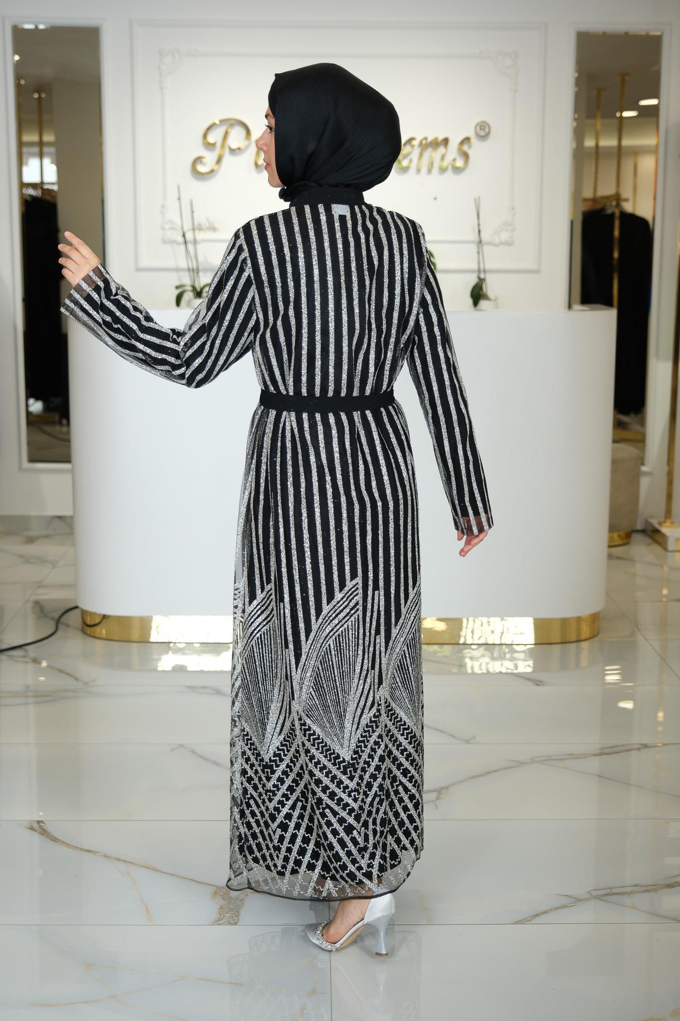 abaya SİYAH