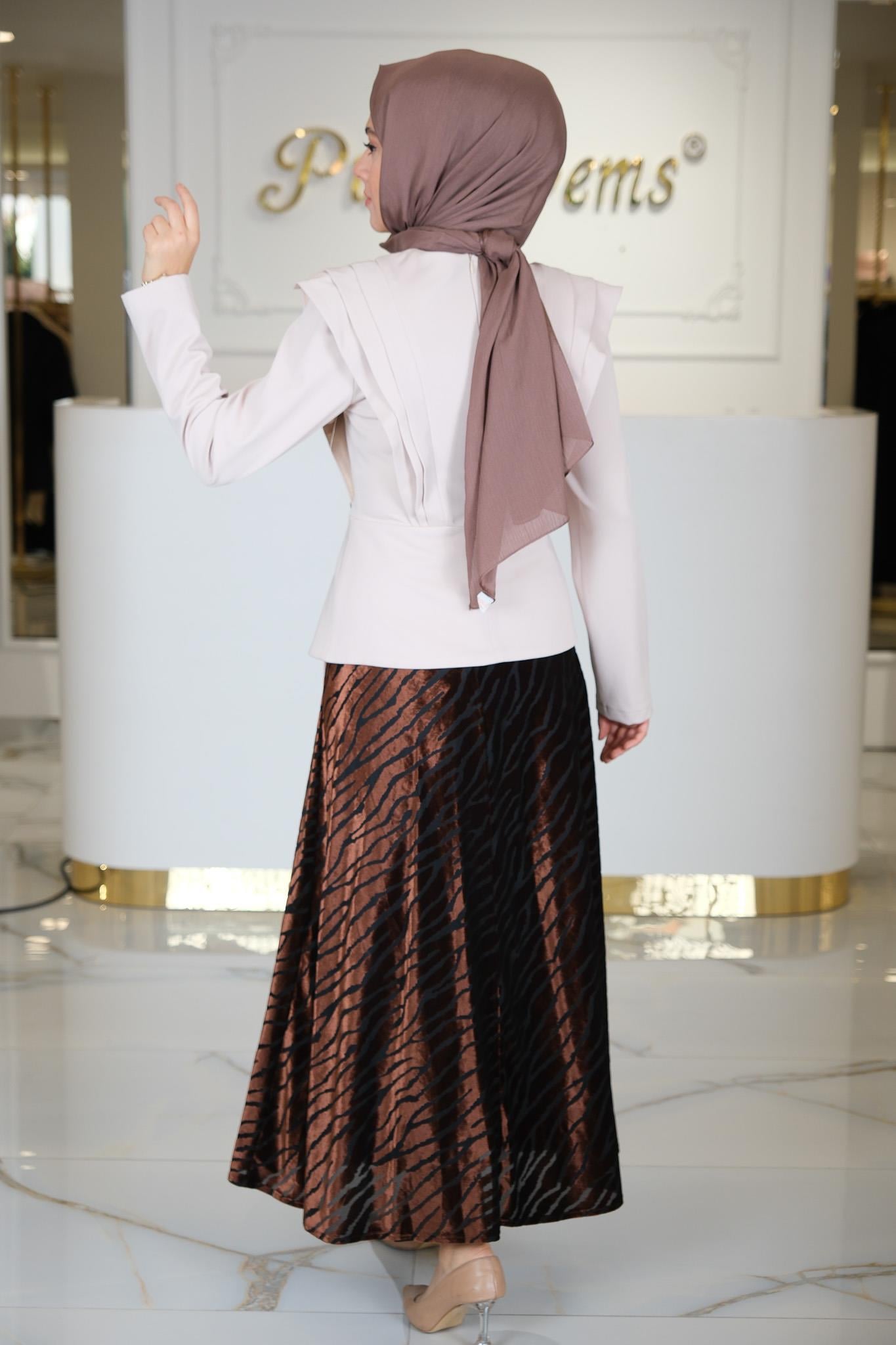 ETEKLİ TAKIM  BEJ