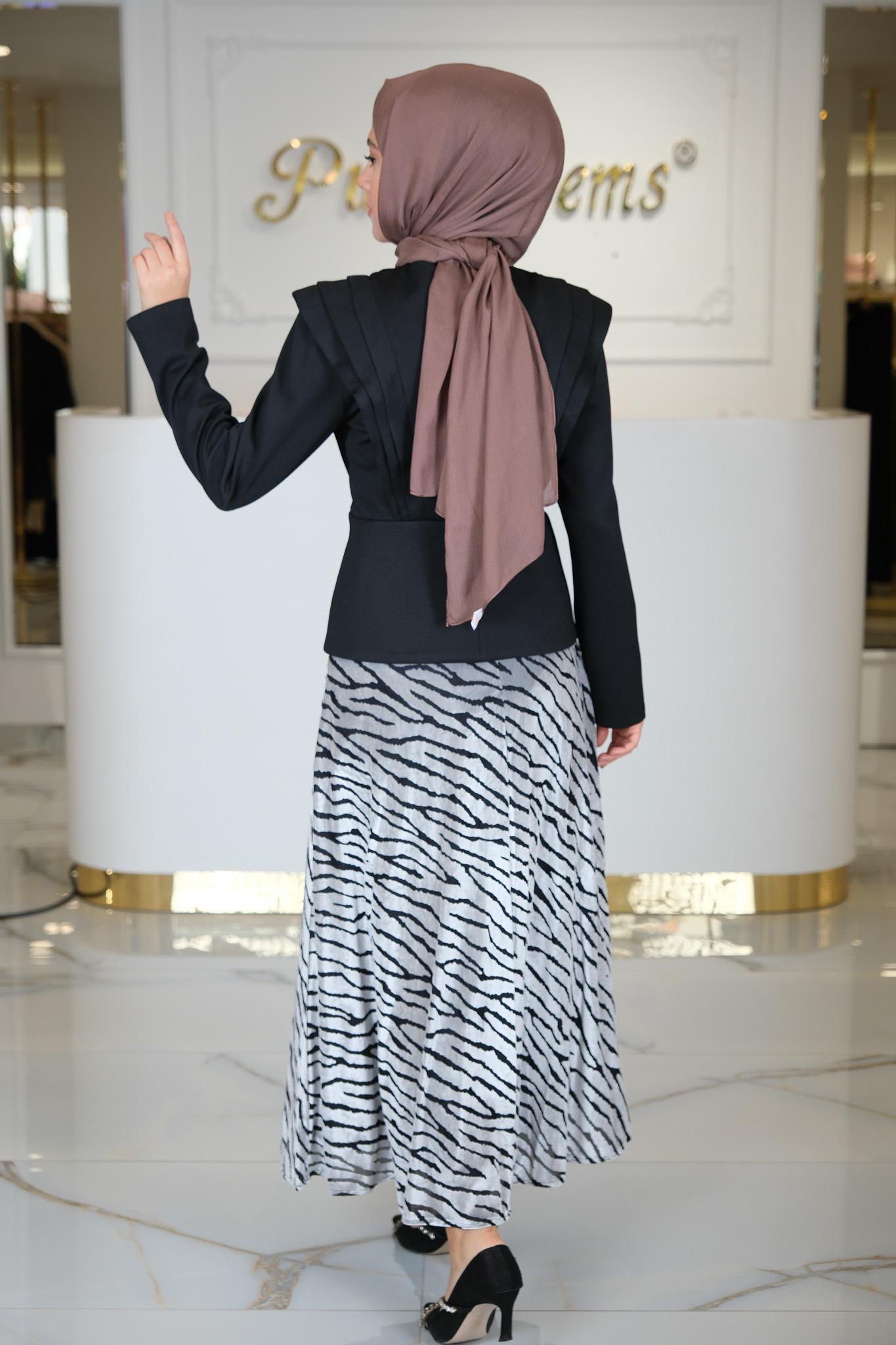 ETEKLİ TAKIM  SIYAH