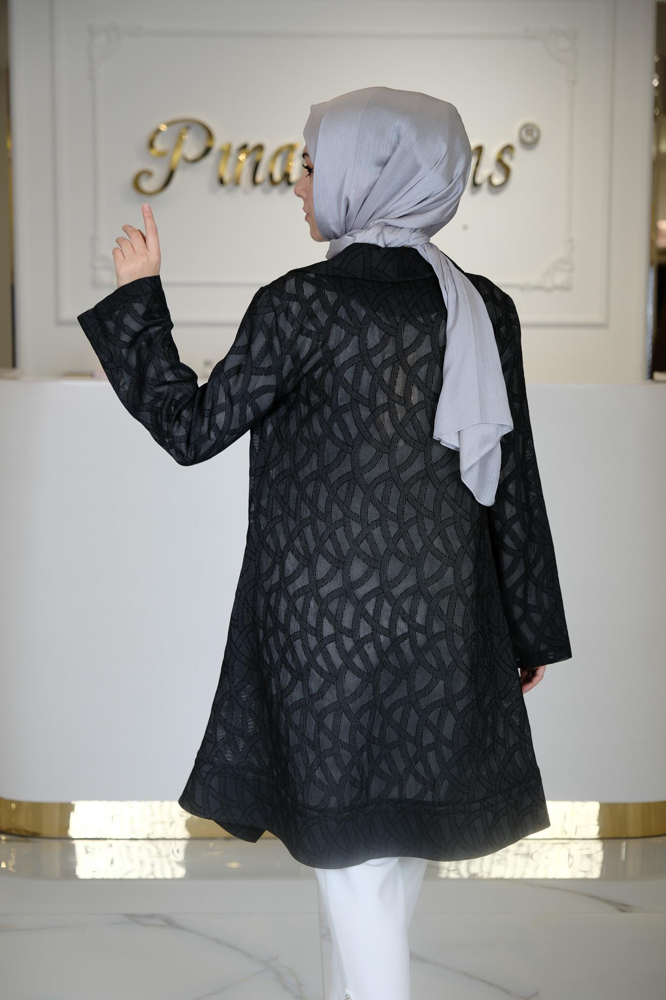 GİYÇIK SIYAH