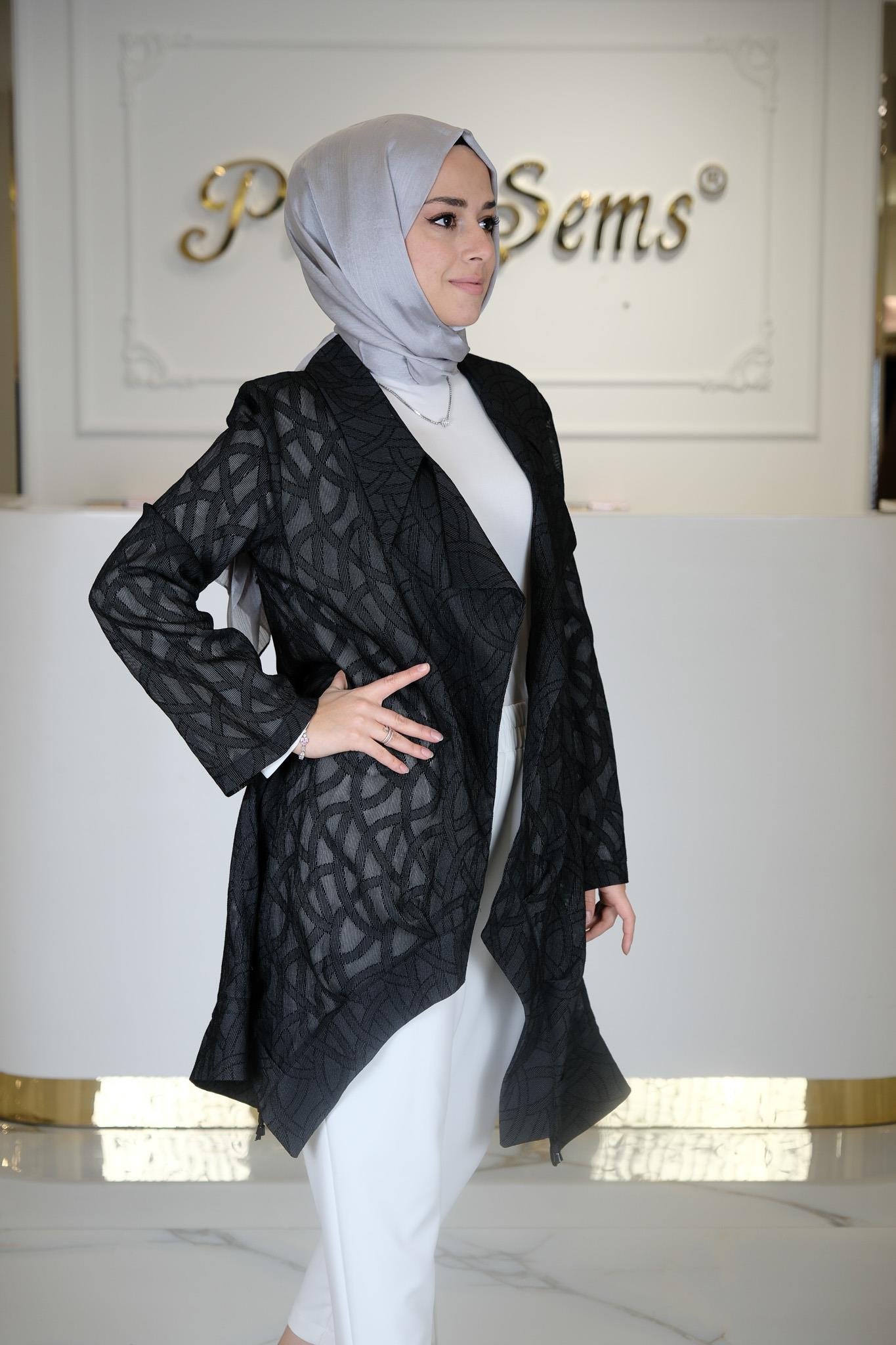 GİYÇIK SIYAH