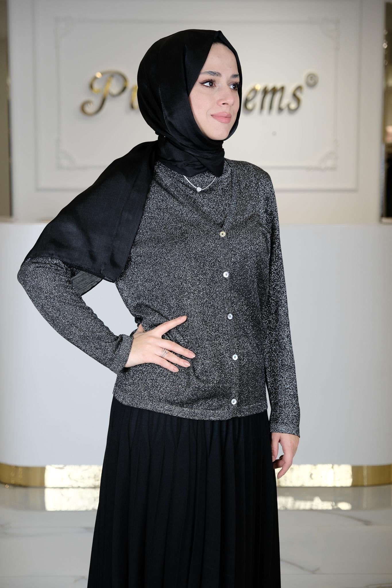 İKİLİ TAKIM SİYAH GÜMÜŞ