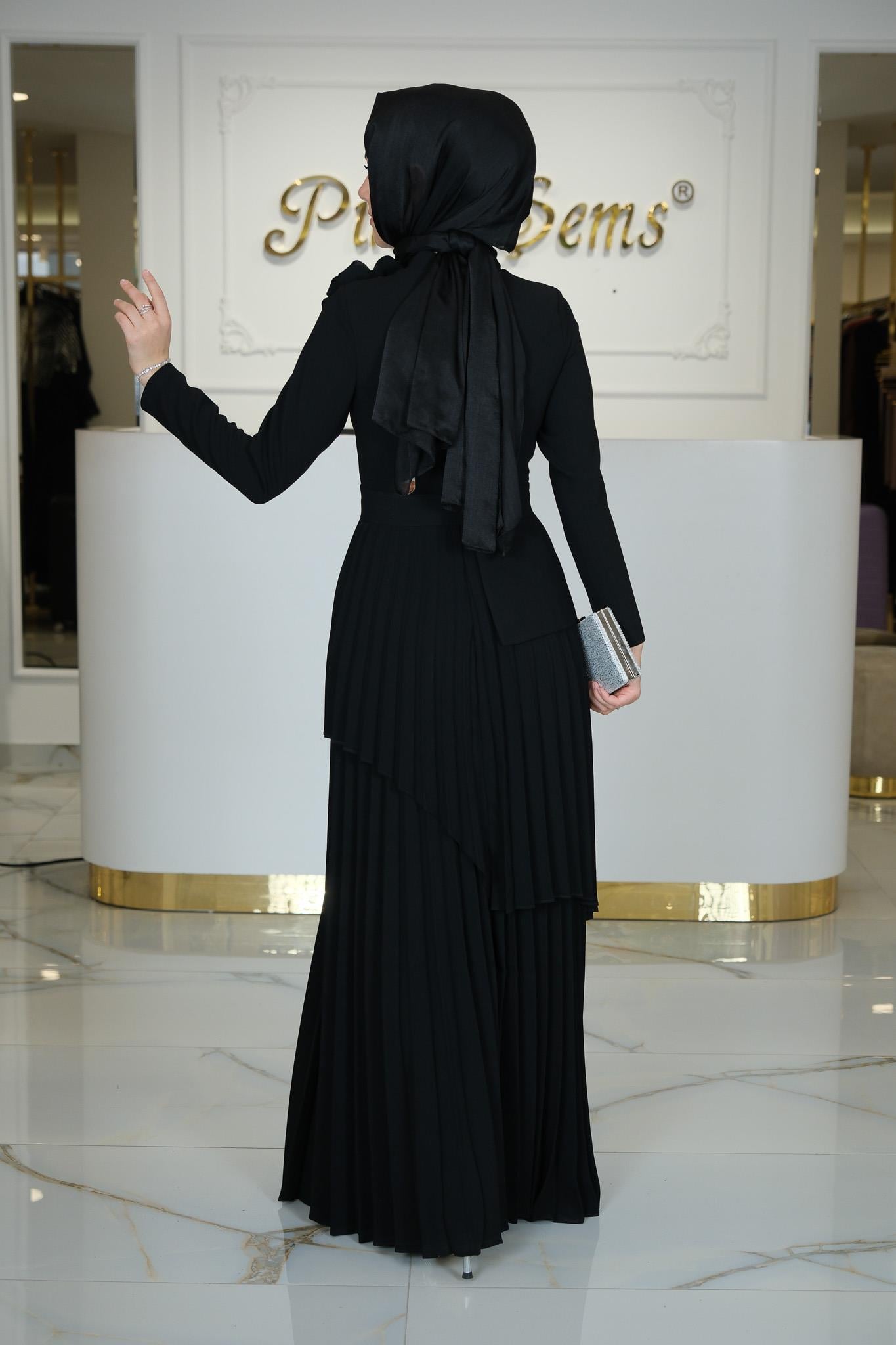 KREP ELBİSE SIYAH