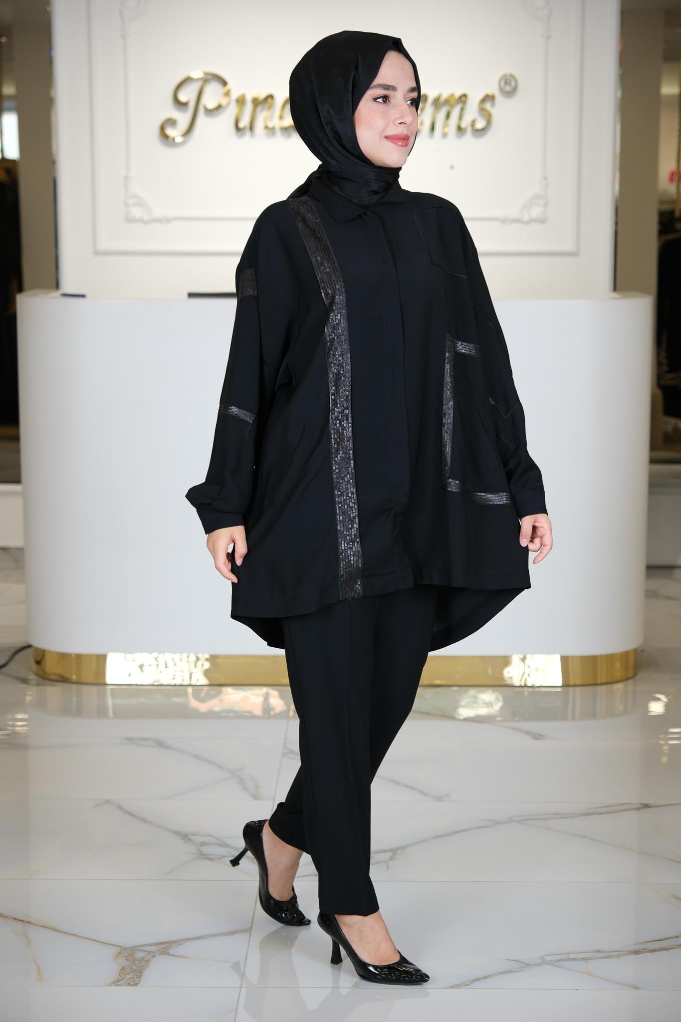 TAKIM SIYAH