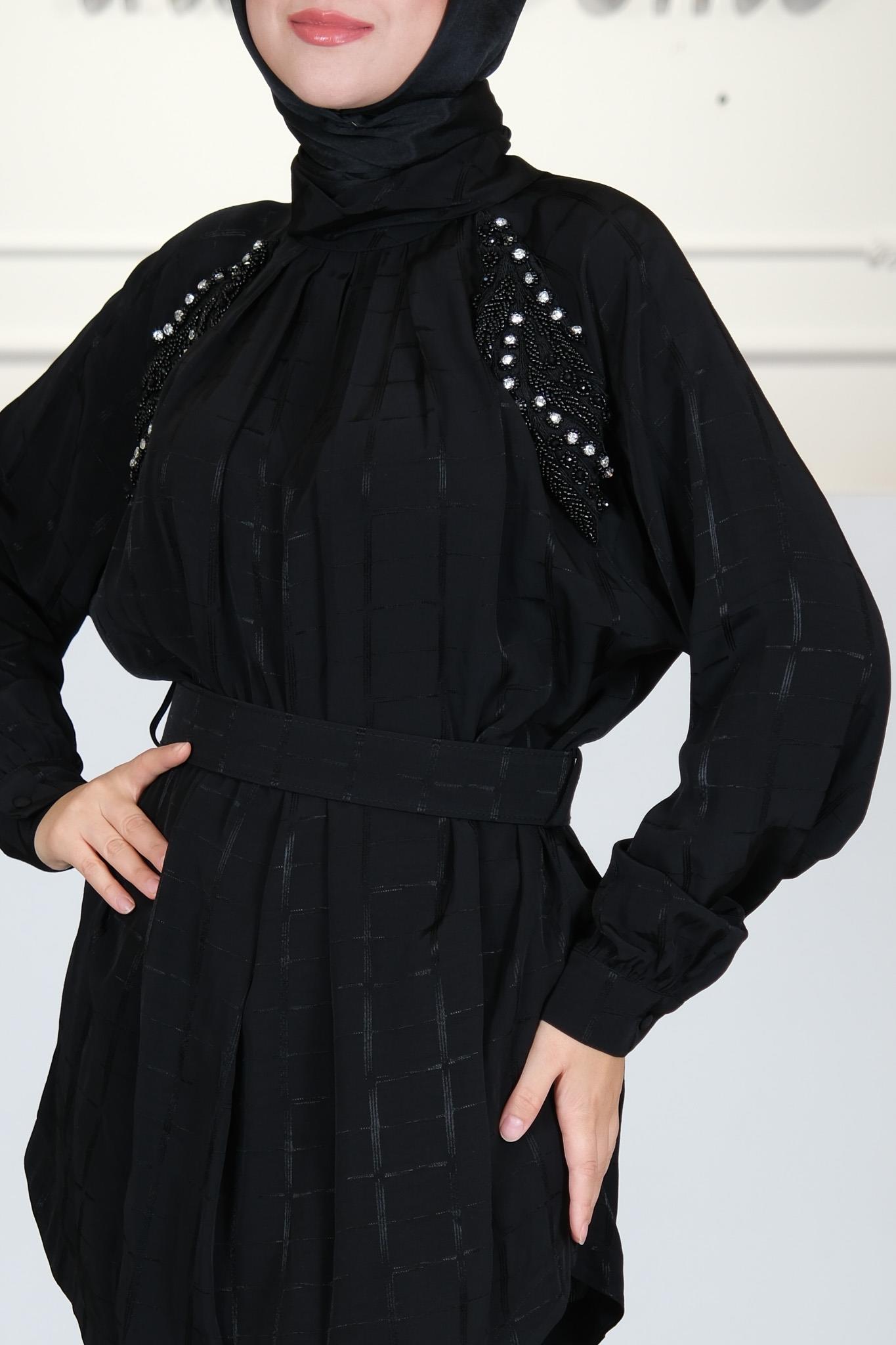 TAKIM SIYAH