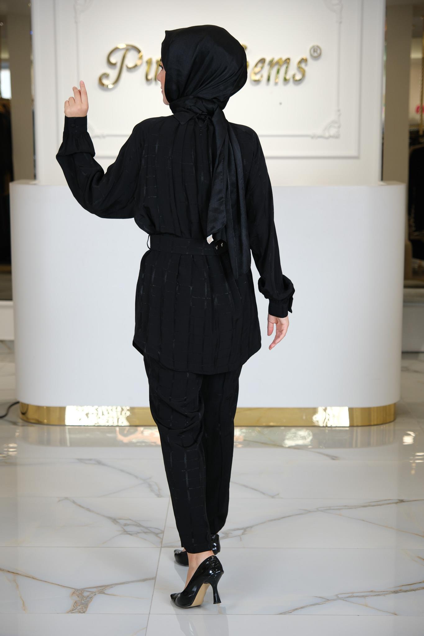 TAKIM SIYAH