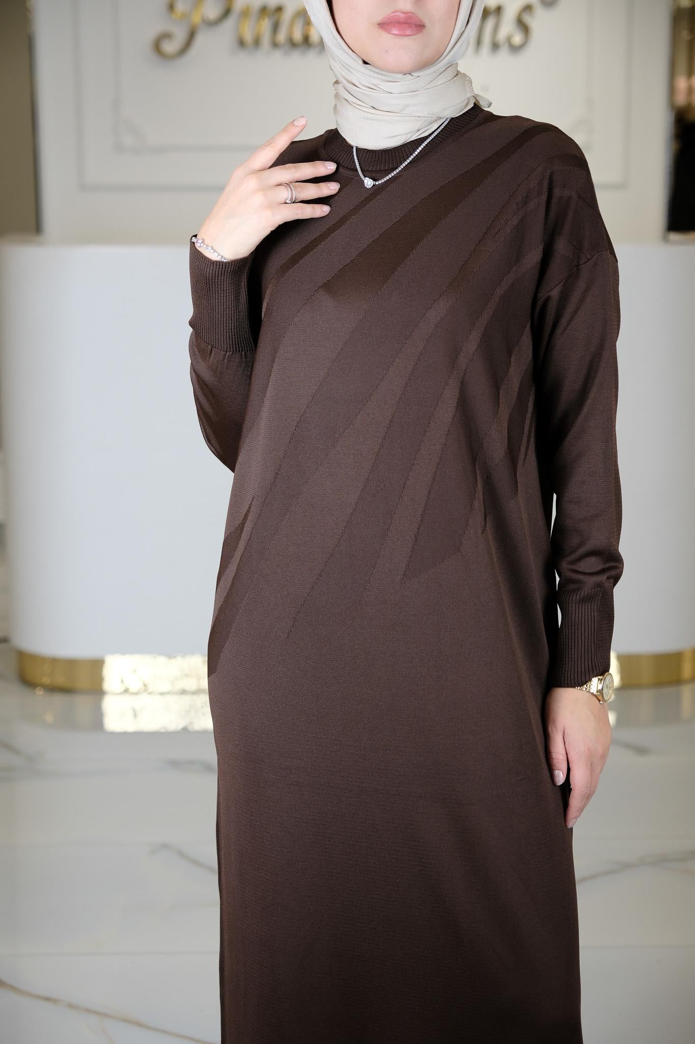 TRİKO ELBİSE BROWN