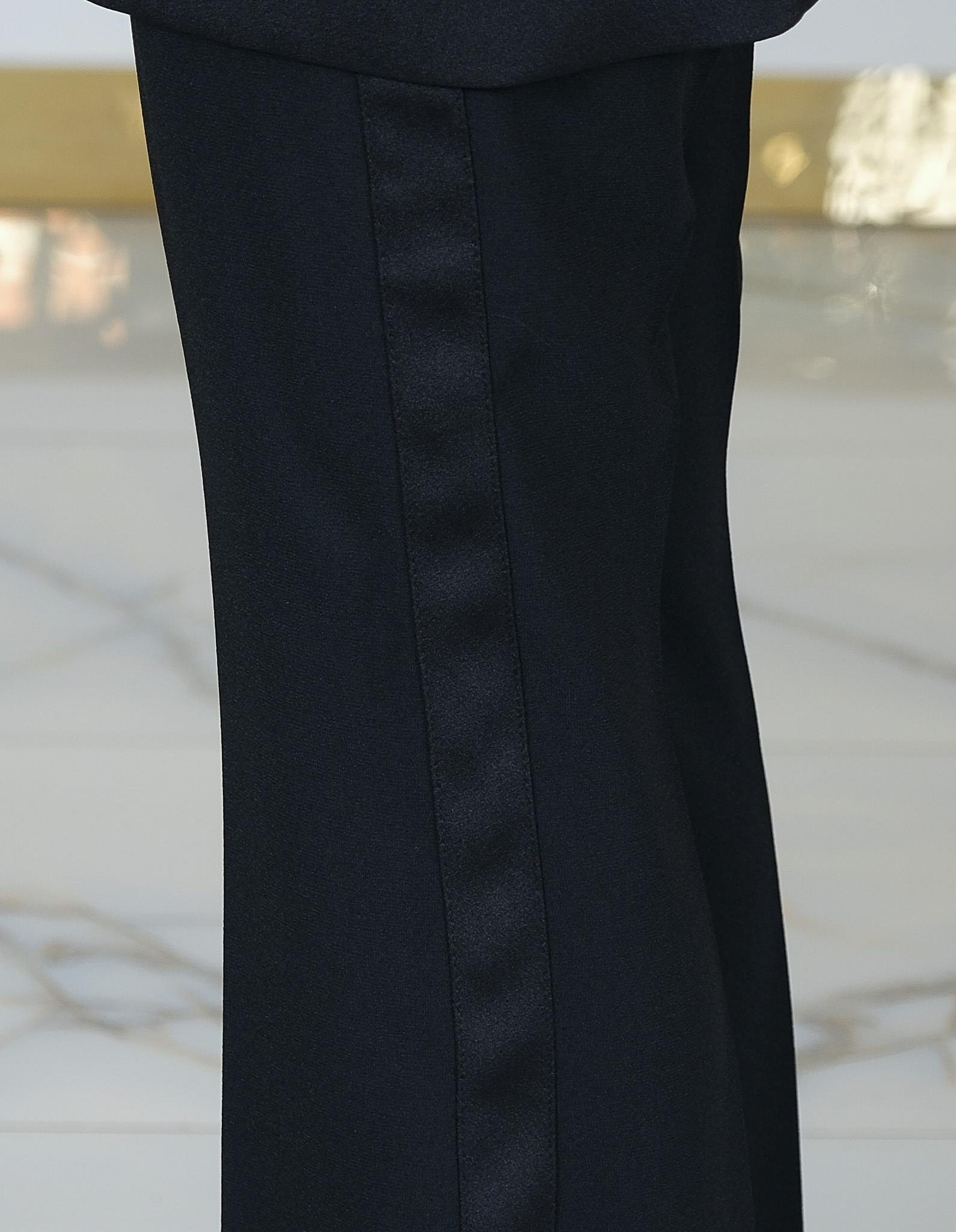 YANLARI ŞERİTLİ GENİŞ PAÇA PANTOLON SİYAH