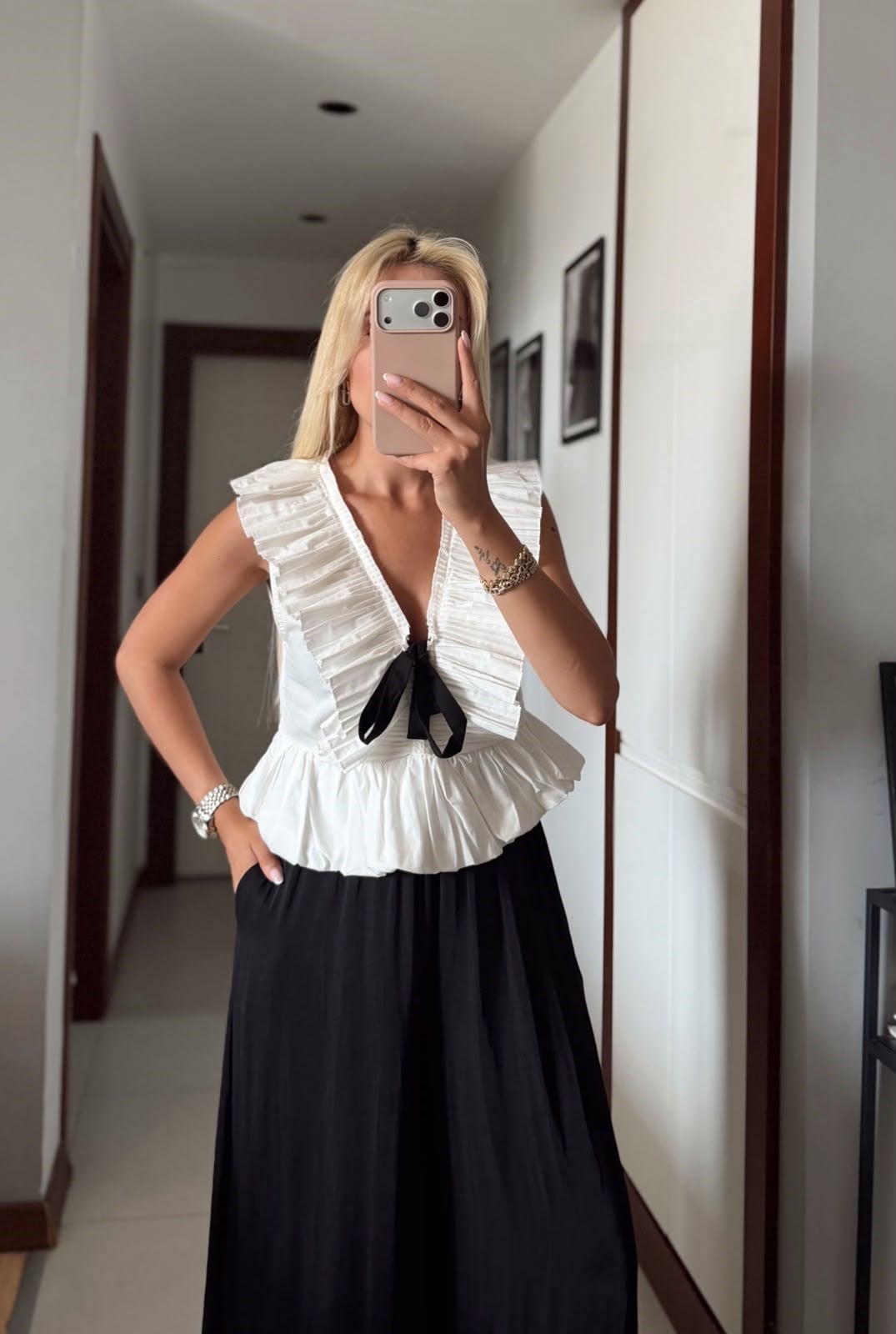 BEYAZ FİYONKLU PİLİLİ VOLANLI TOP