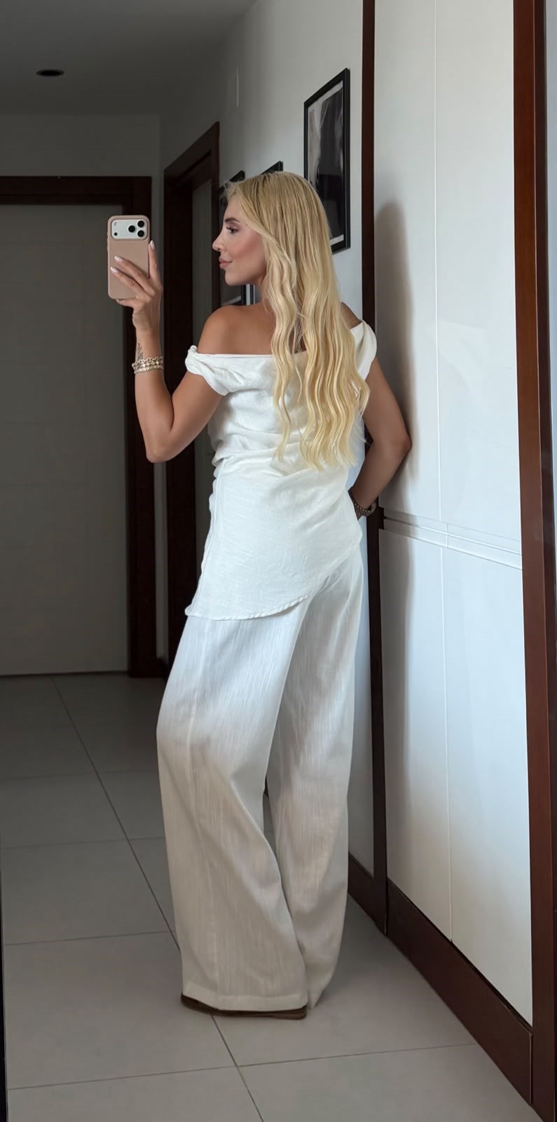 BEYAZ LARİE BLUZ PANTOLON TAKIM