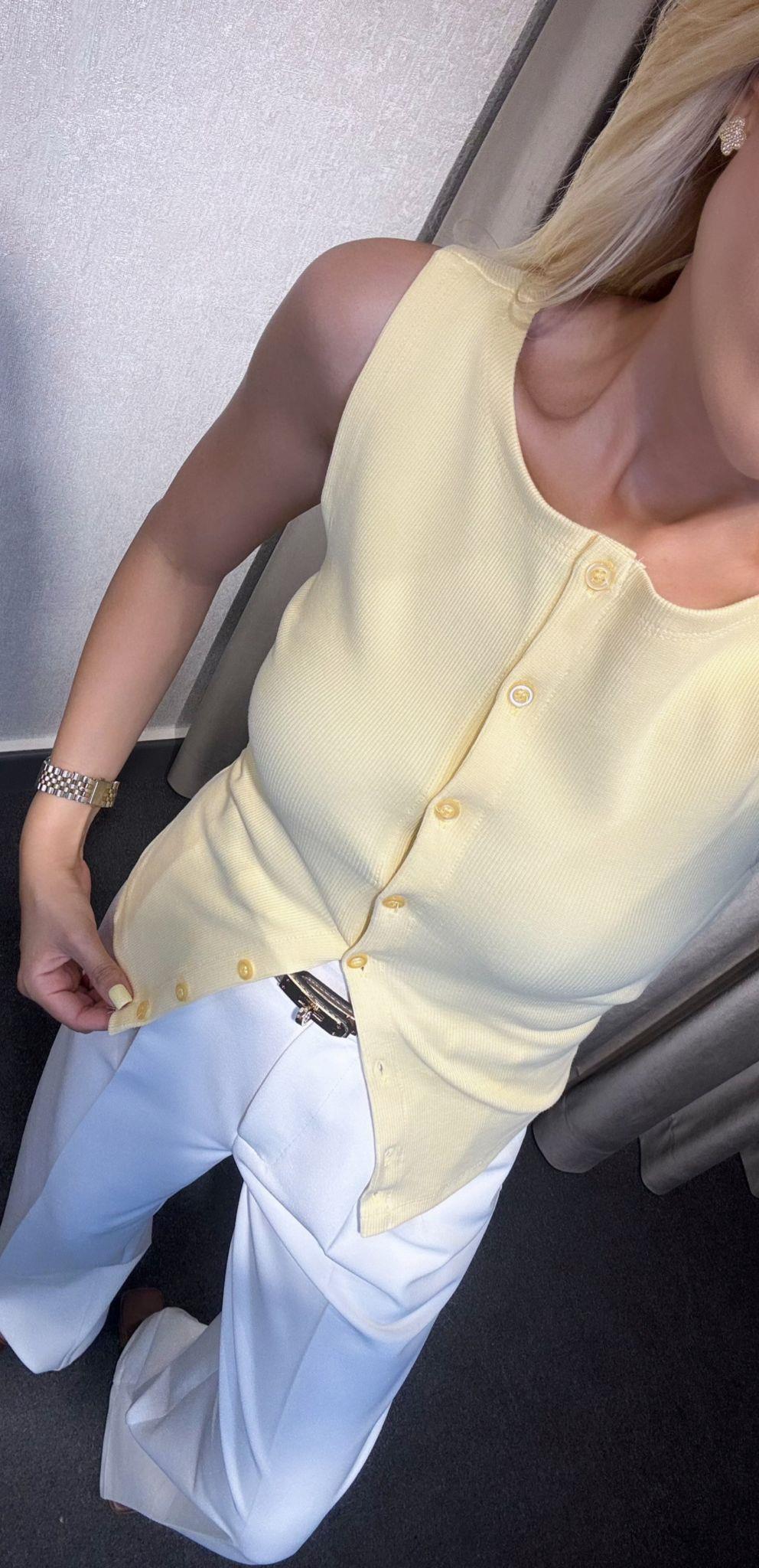 DÜĞMELİ ÖRME YELEK AÇIK SARI