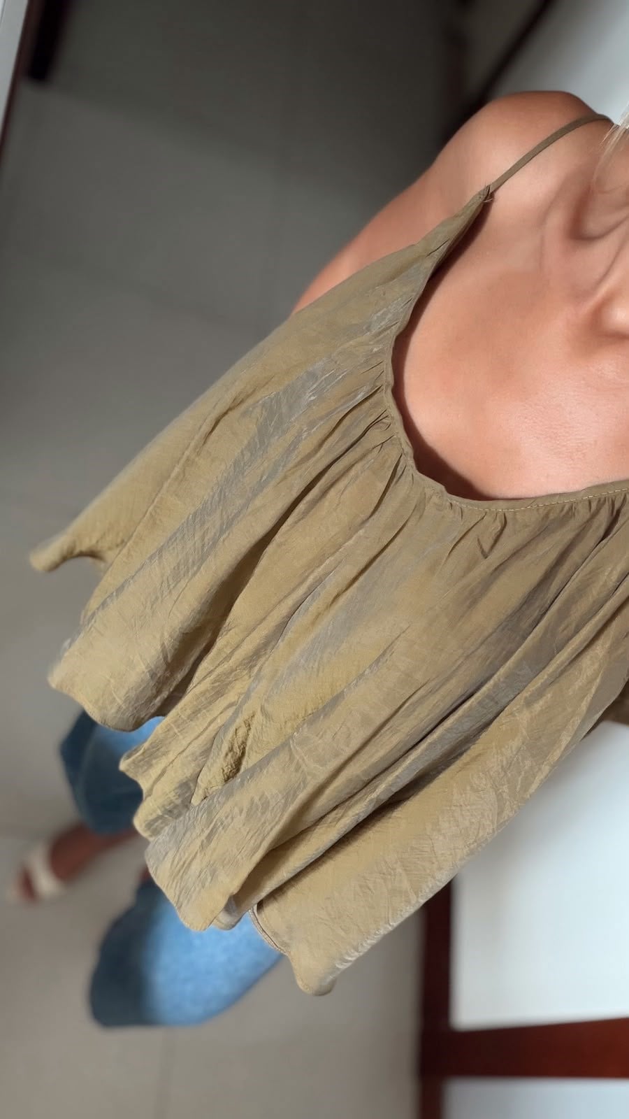 HAKİ ZR MODEL ASKILI BLUZ
