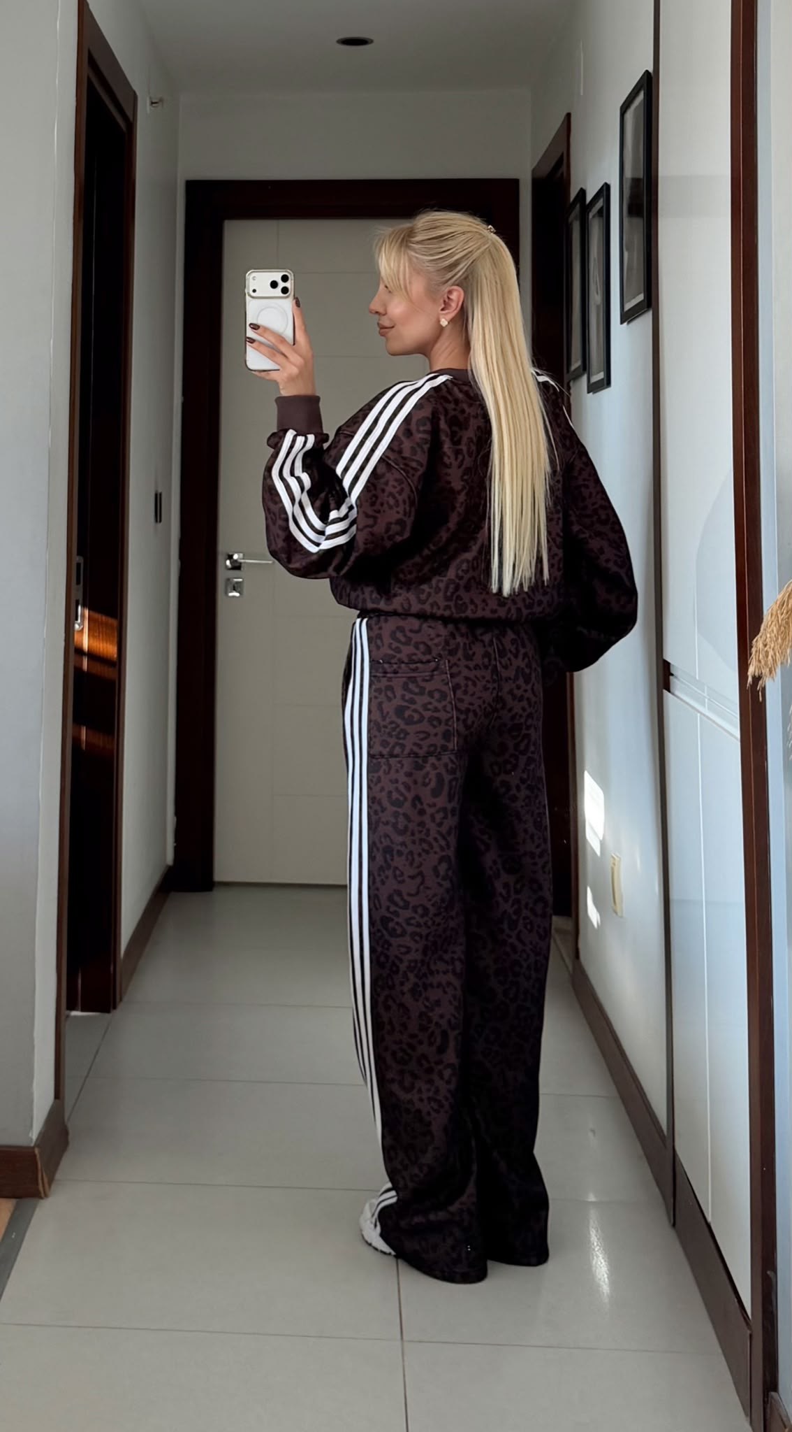 LEO KAHVE ŞERİT DETAYLI  ADS  ESOFMAN TAKIMI