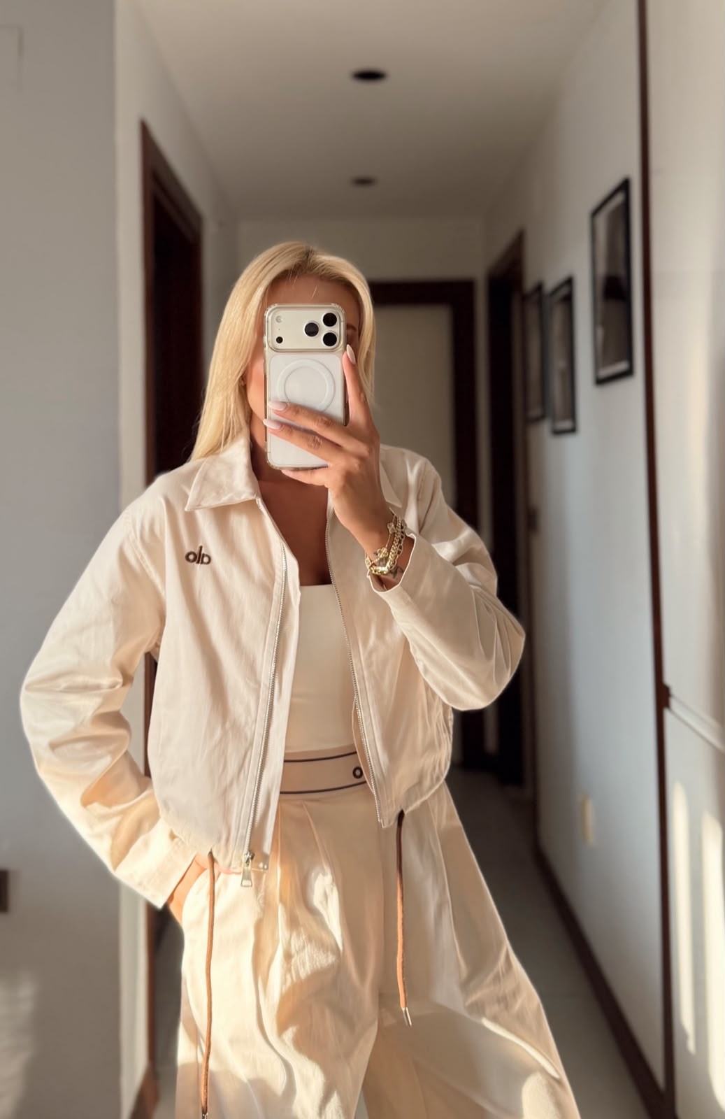 LOLA EKRU FERMUARLI BÜZGÜLÜ CEKET PANTOLON TAKIM