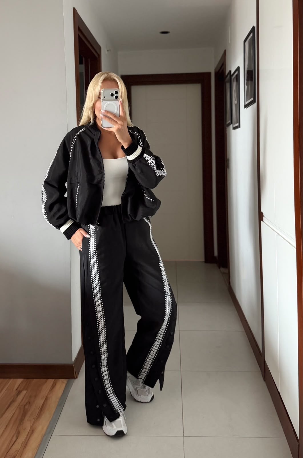 ORJ MODEL SİYAH DANTEL DETAYLI BONCUKLU PREMİUM TAKIM