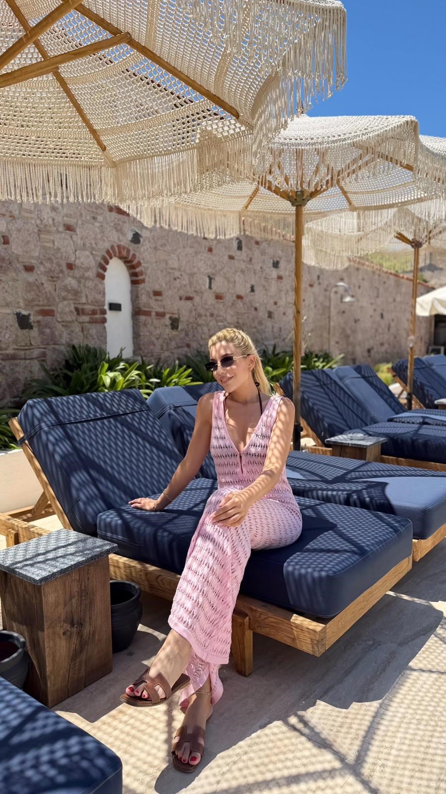 PEMBE ÖNÜ KANCA DETAY BEACHWEAR ELBİSE