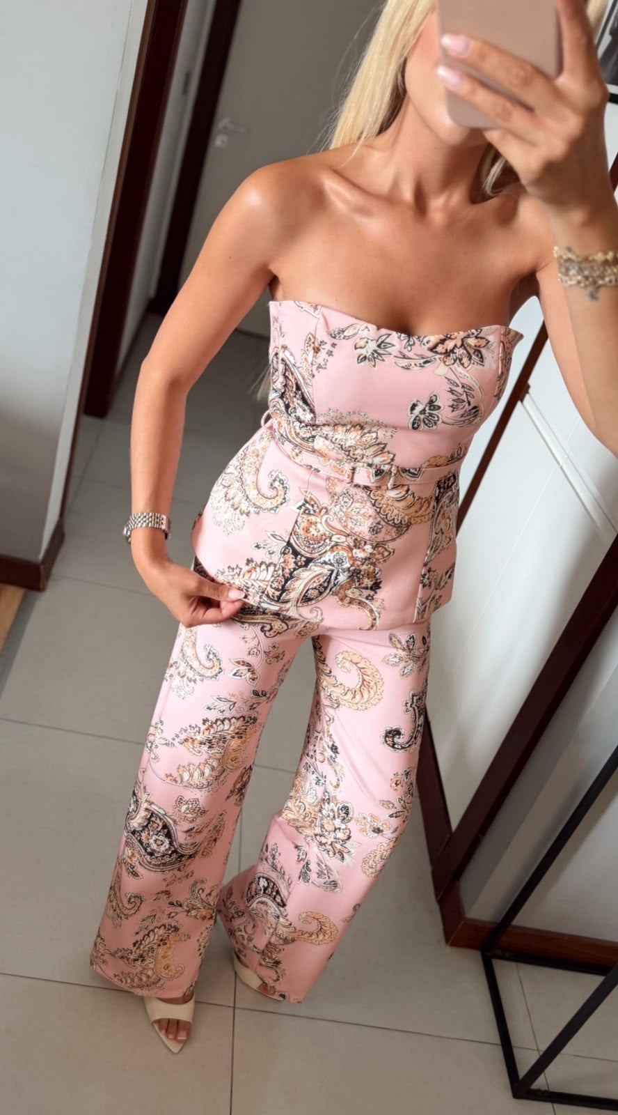 PEMBE VANADEY KEMERLİ DESENLİ TAKIM