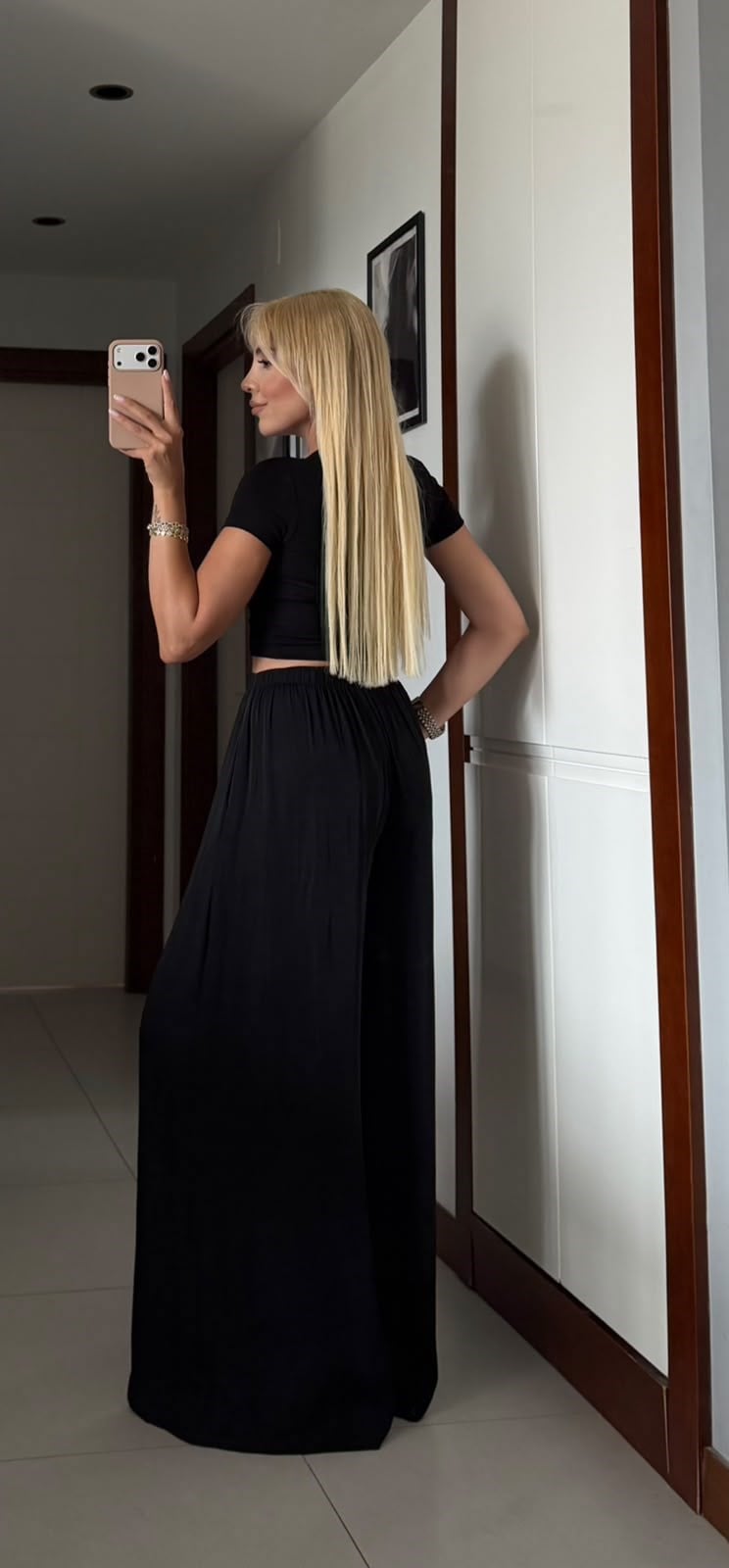 SİYAH SATEN BELDEN LASTİKLİ DÖKÜMLÜ PANTOLON