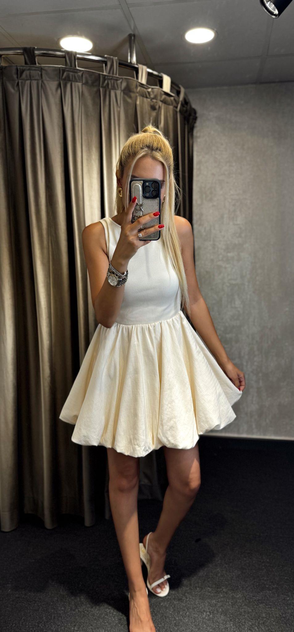 ÜSTÜ FİTİLLİ BALON ETEK MİNİ ELBİSE EKRU